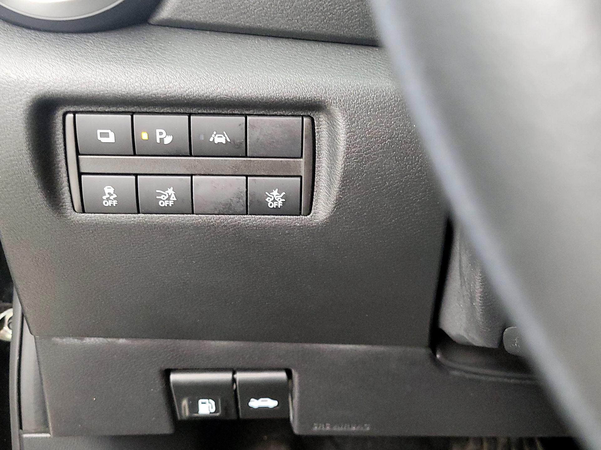 Thumbnail: 2020 Nissan Versa - 13