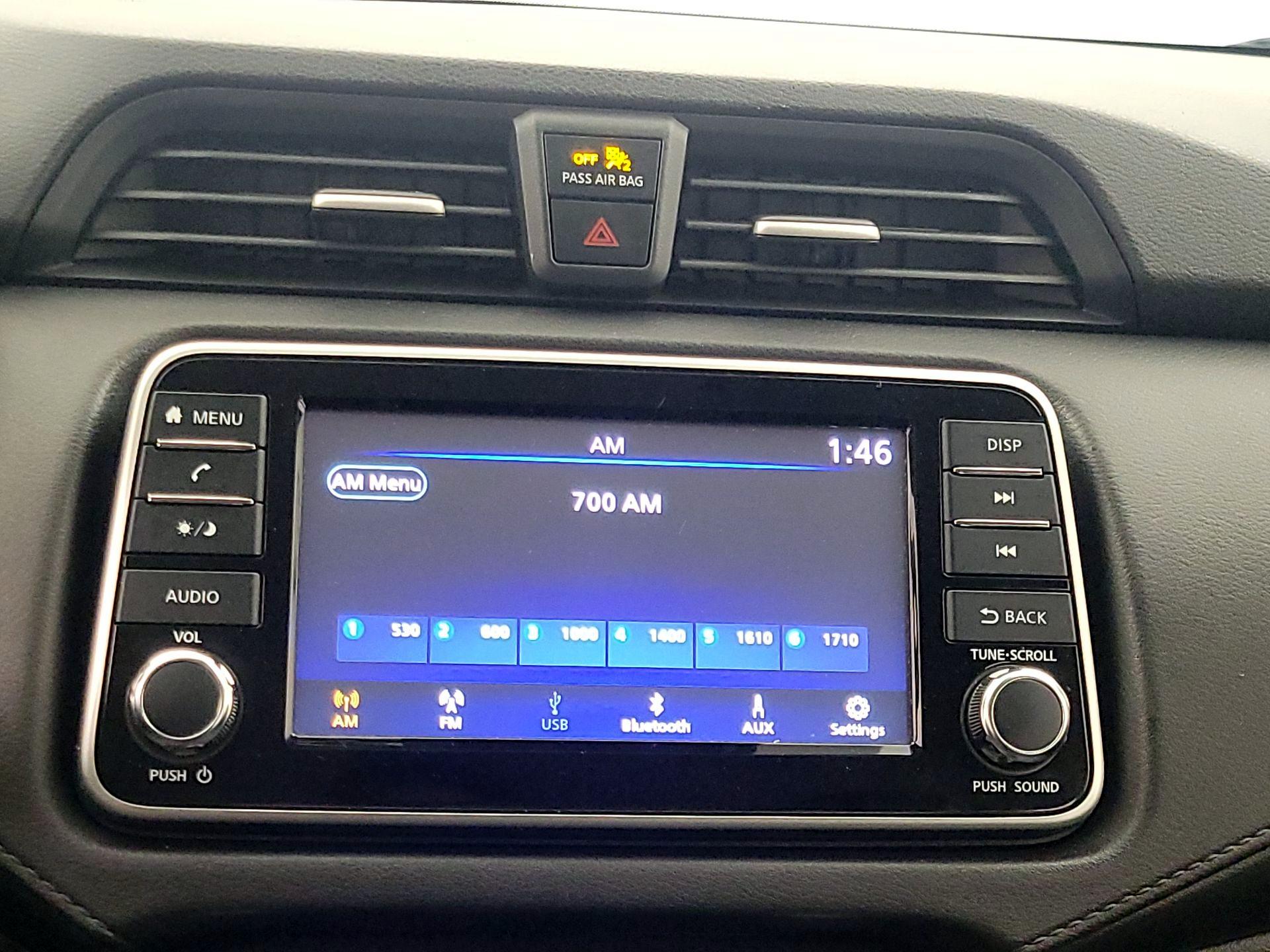 Thumbnail: 2020 Nissan Versa - 15