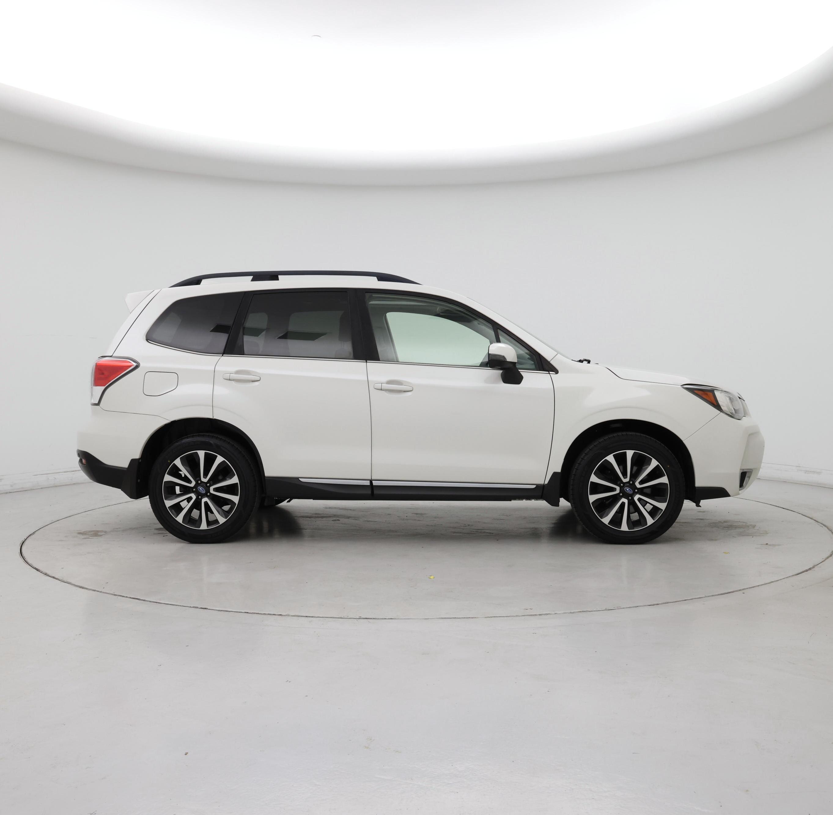 Thumbnail: 2017 Subaru Forester - 7