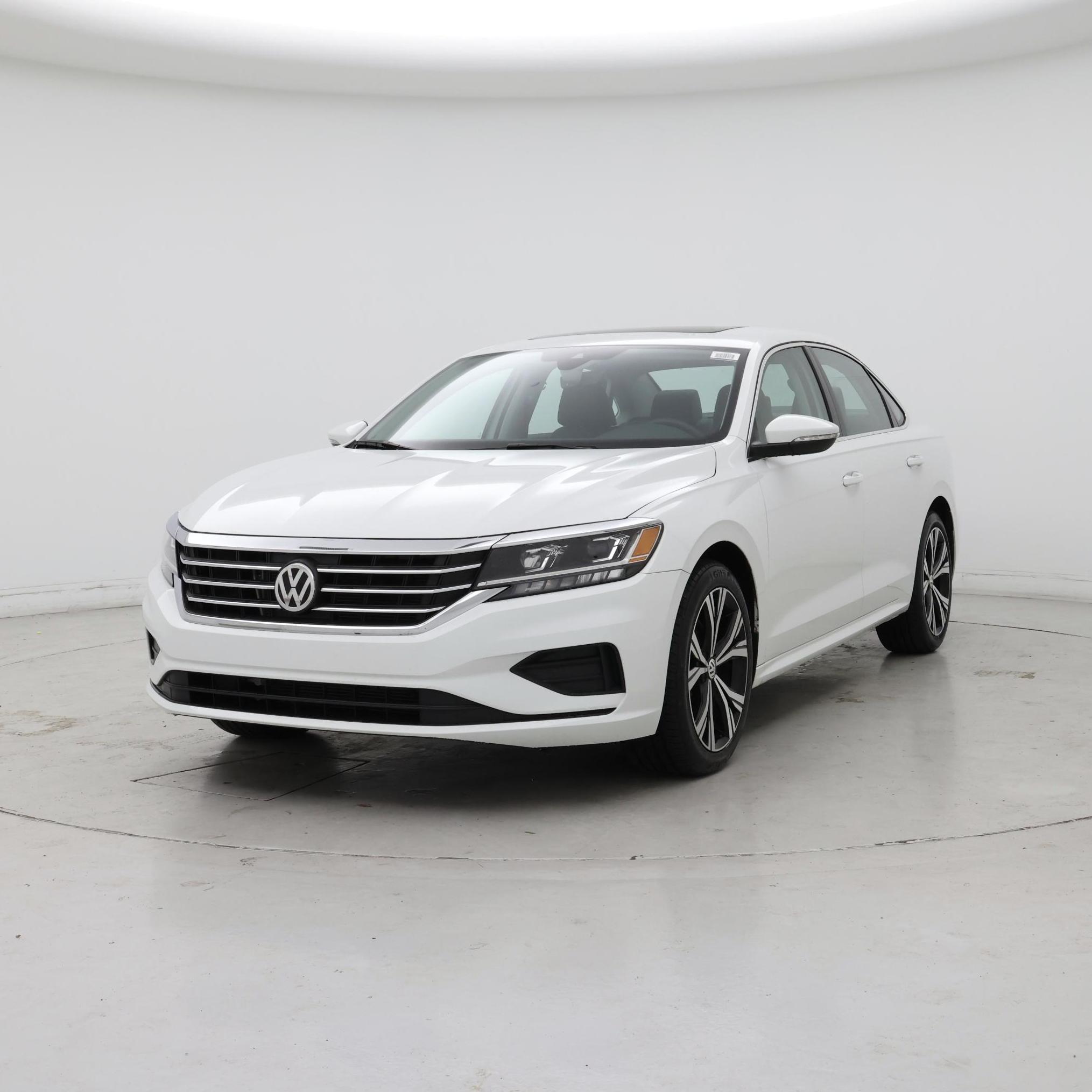 Thumbnail: 2021 Volkswagen Passat - 4