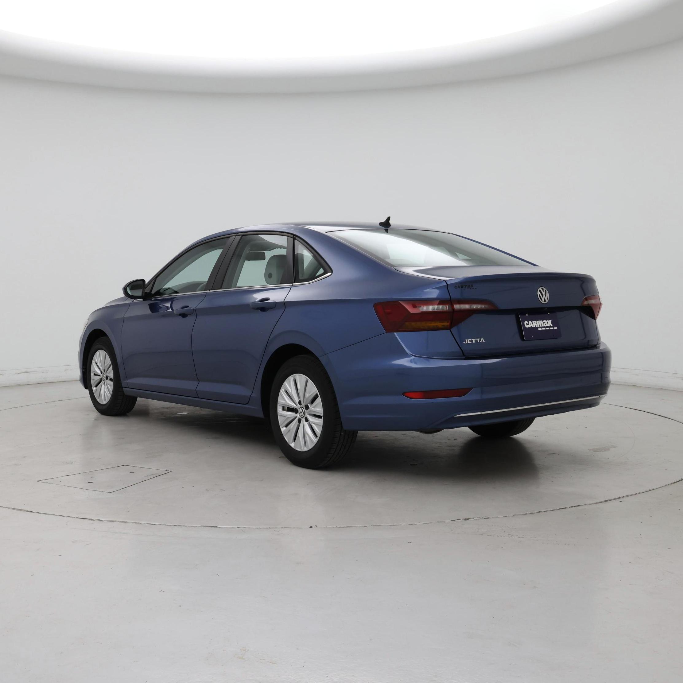 Thumbnail: 2019 Volkswagen Jetta - 2