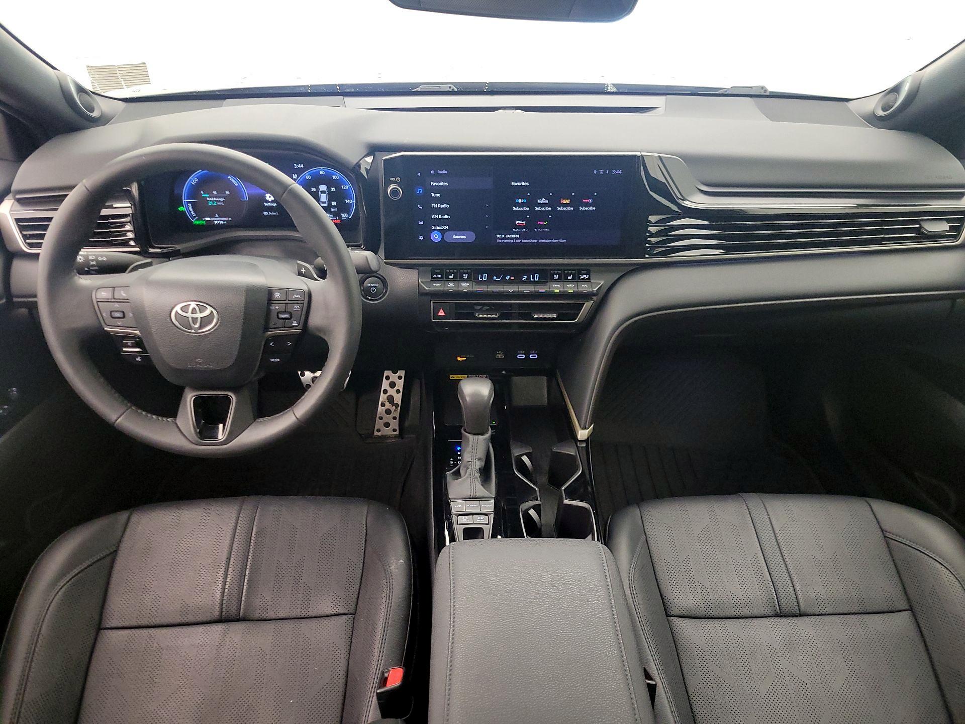 Thumbnail: 2025 Toyota Camry - 9