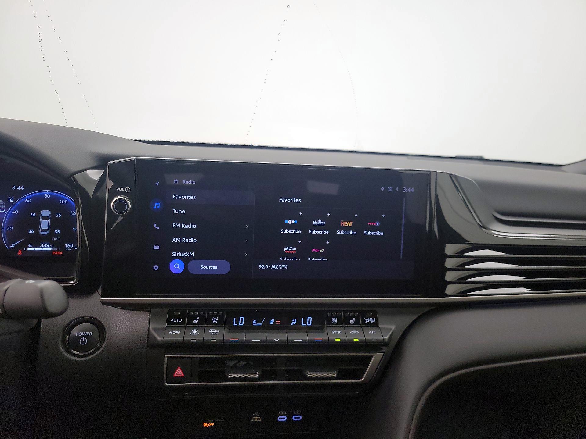 Thumbnail: 2025 Toyota Camry - 15