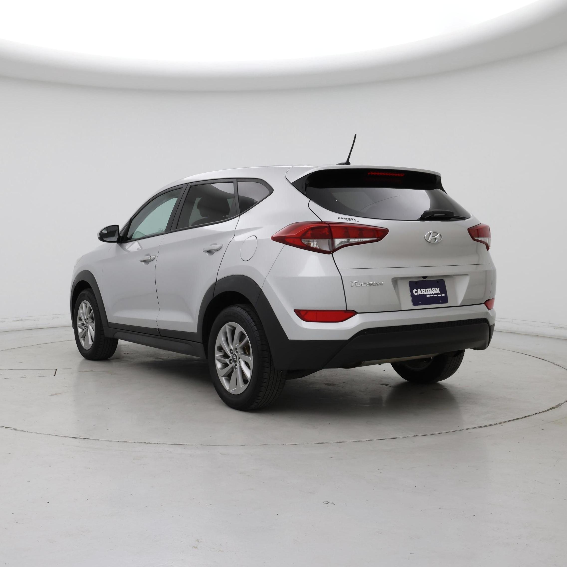Thumbnail: 2016 Hyundai Tucson - 2