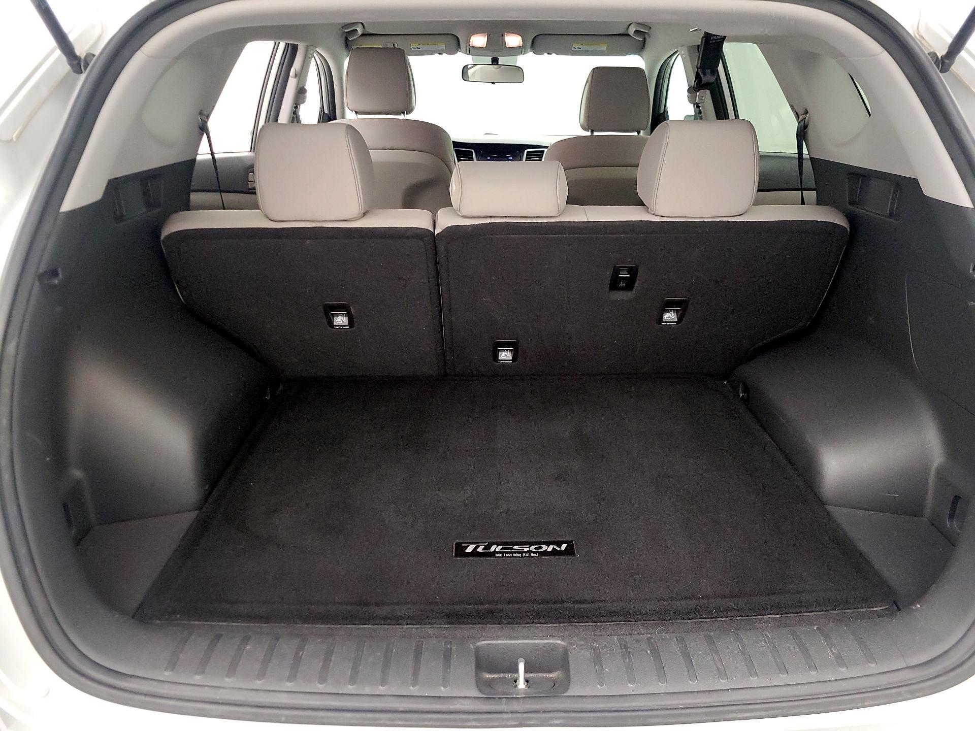 Thumbnail: 2016 Hyundai Tucson - 20