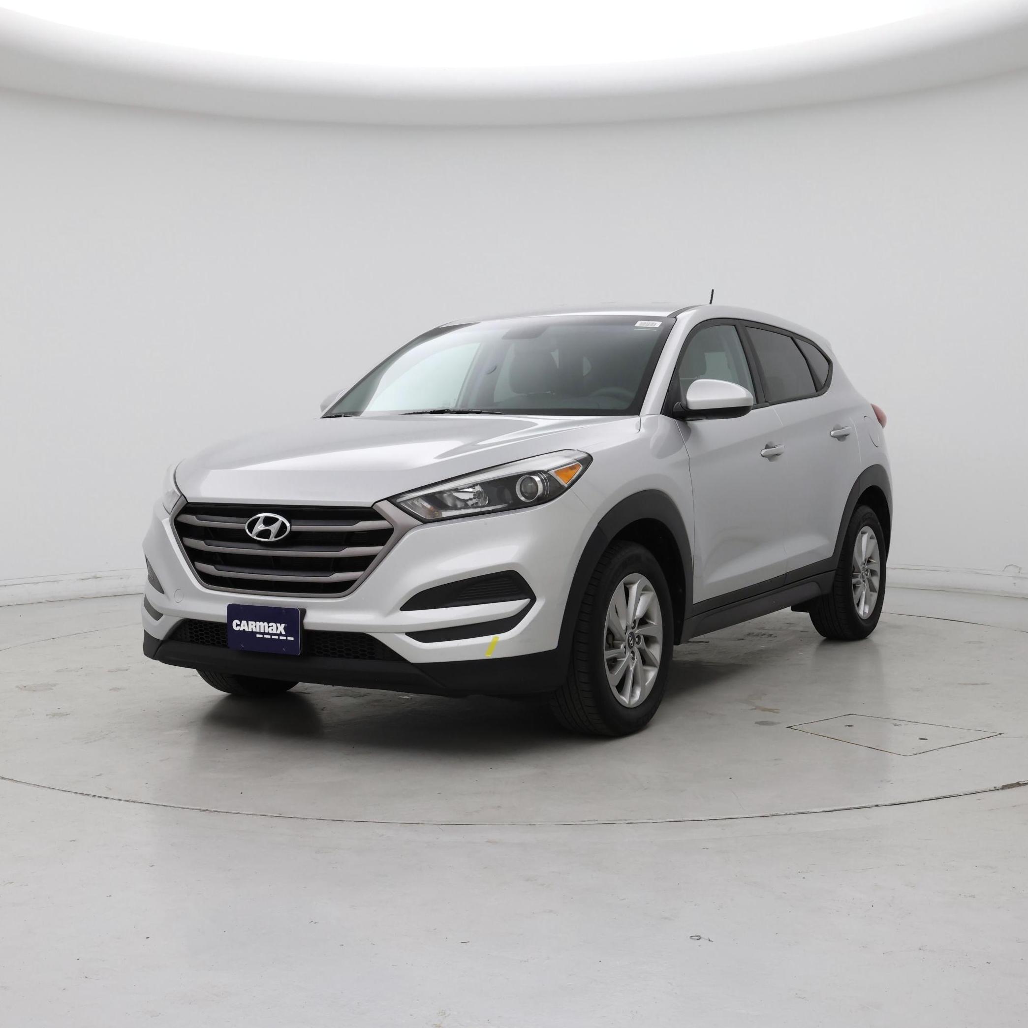 Thumbnail: 2016 Hyundai Tucson - 4