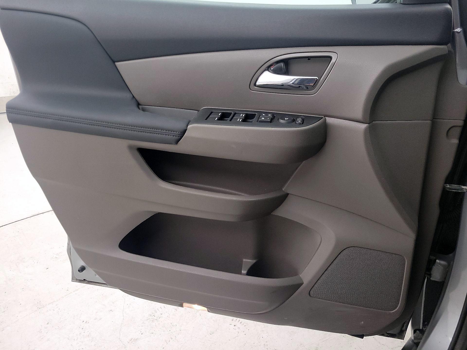 Thumbnail: 2016 Honda Odyssey - 12