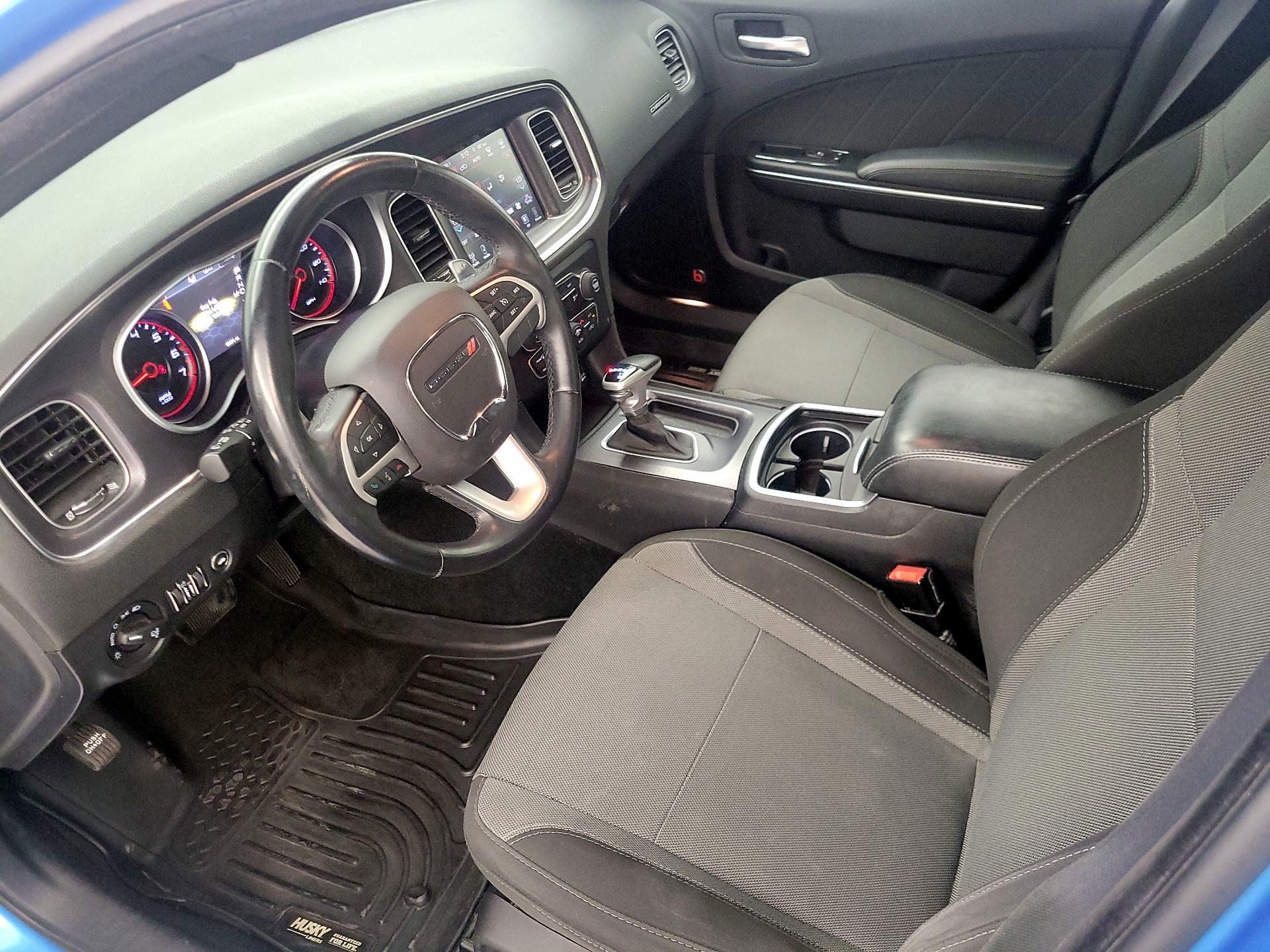 Thumbnail: 2015 Dodge Charger - 11