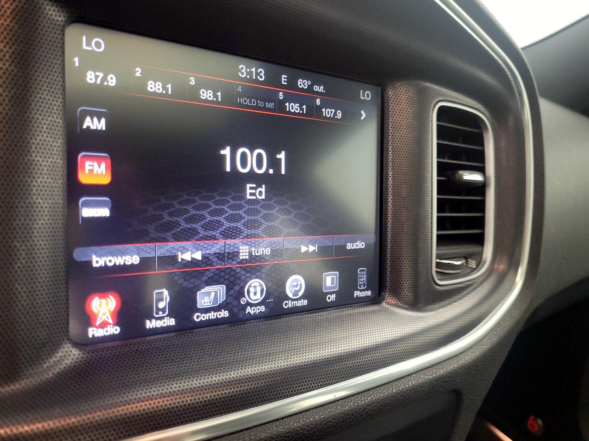 Thumbnail: 2015 Dodge Charger - 15