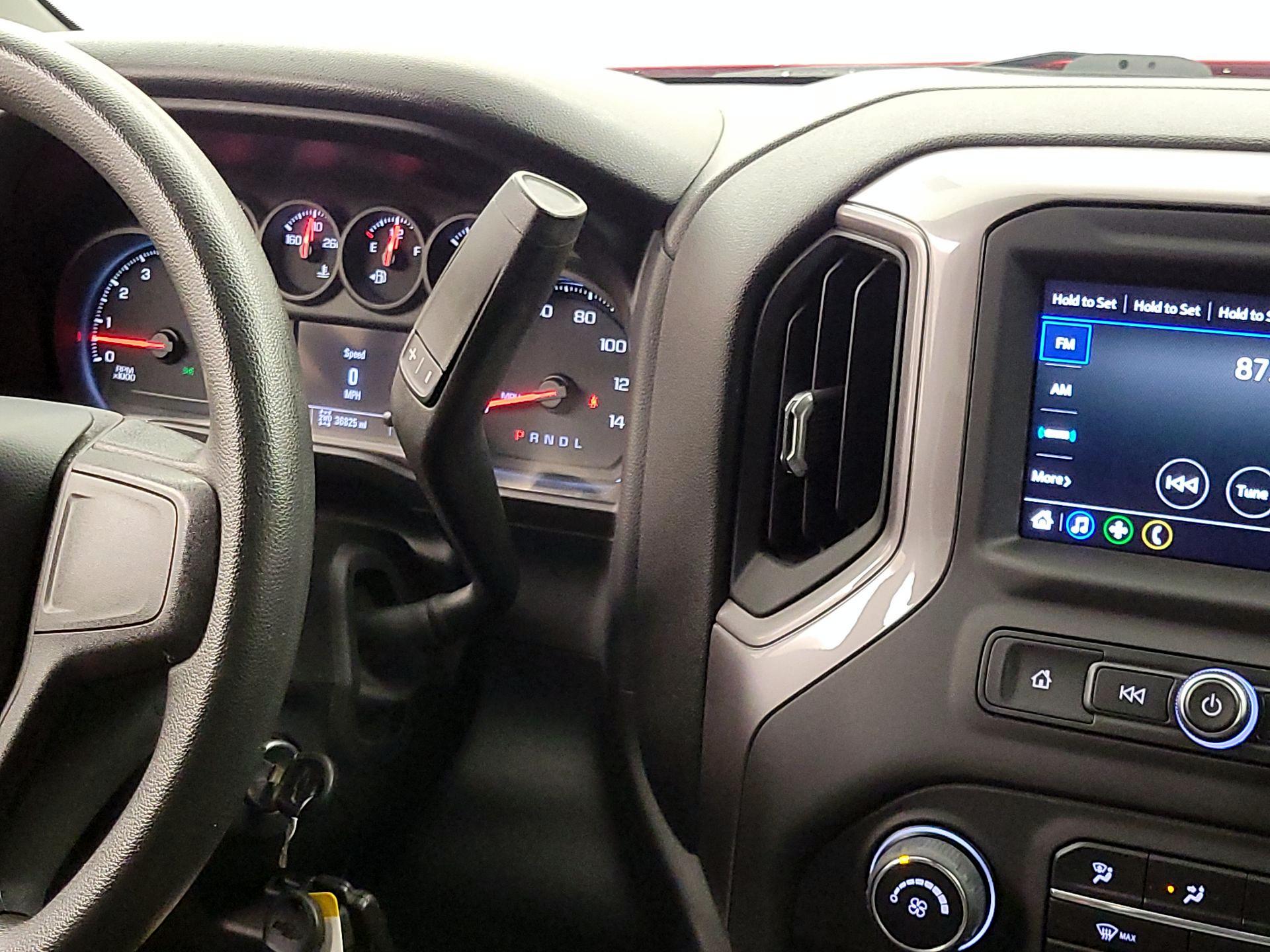 Thumbnail: 2021 Chevrolet Silverado 1500 - 17