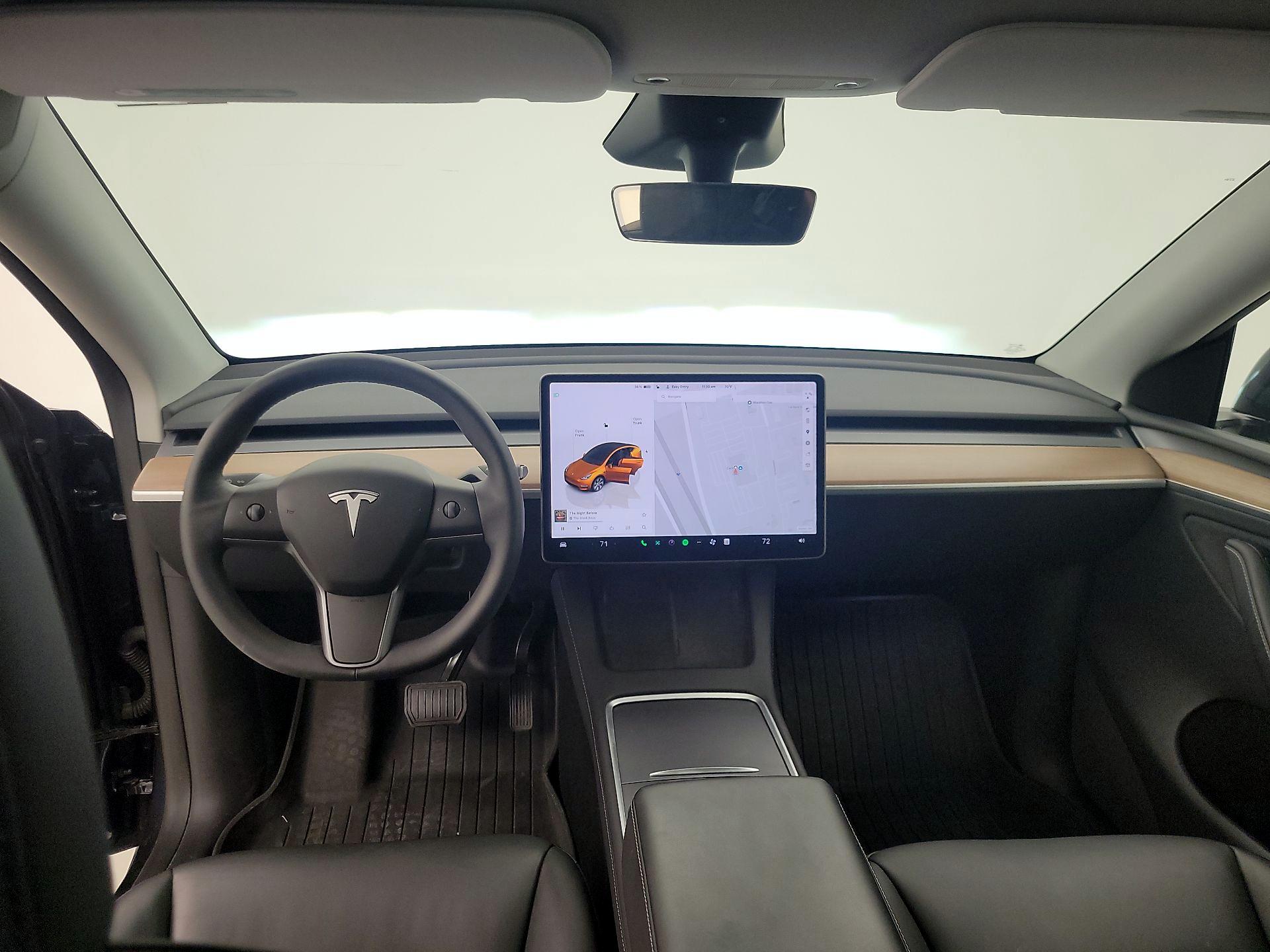 Thumbnail: 2024 Tesla Model Y - 9