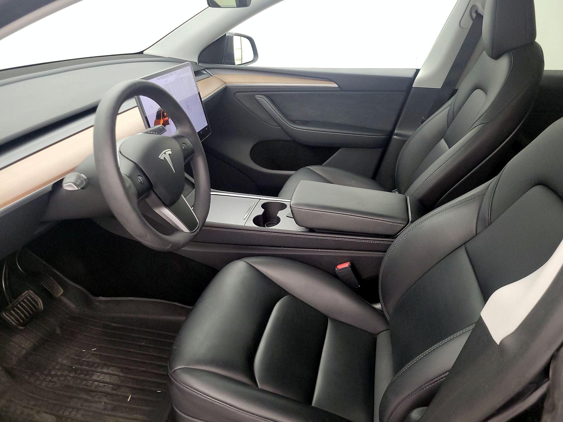 Thumbnail: 2024 Tesla Model Y - 11