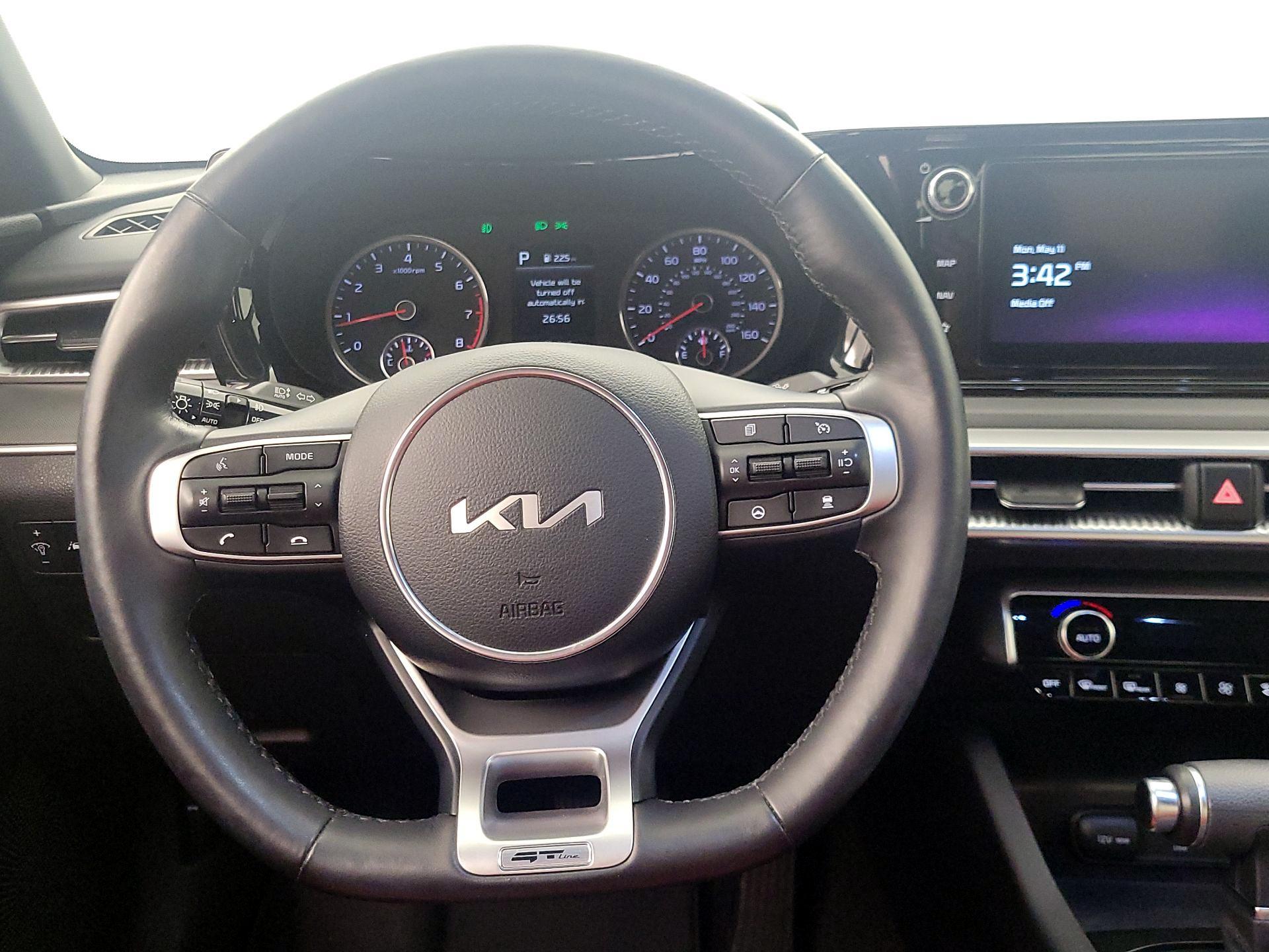 Thumbnail: 2023 Kia K5 - 10