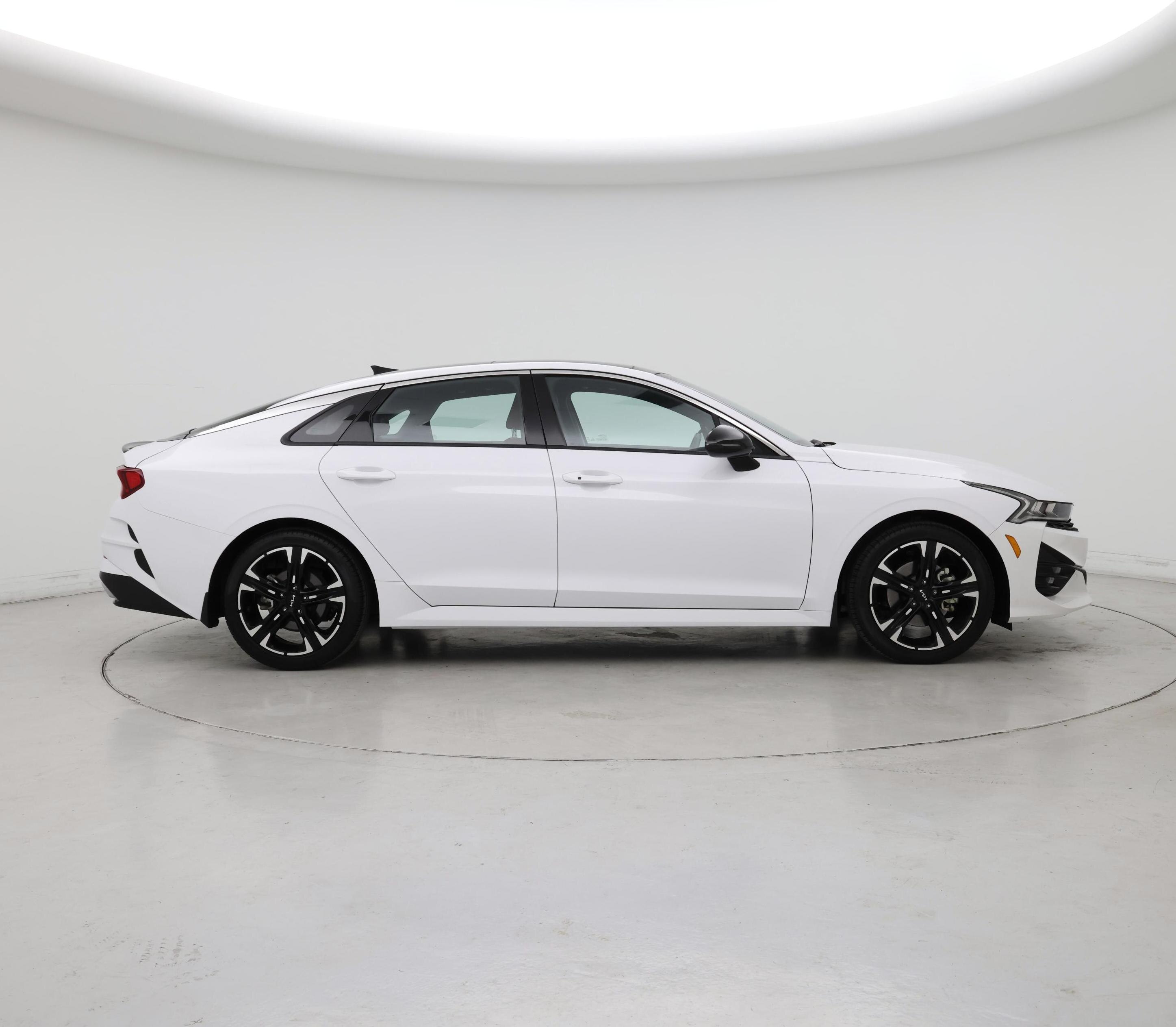 Thumbnail: 2023 Kia K5 - 7