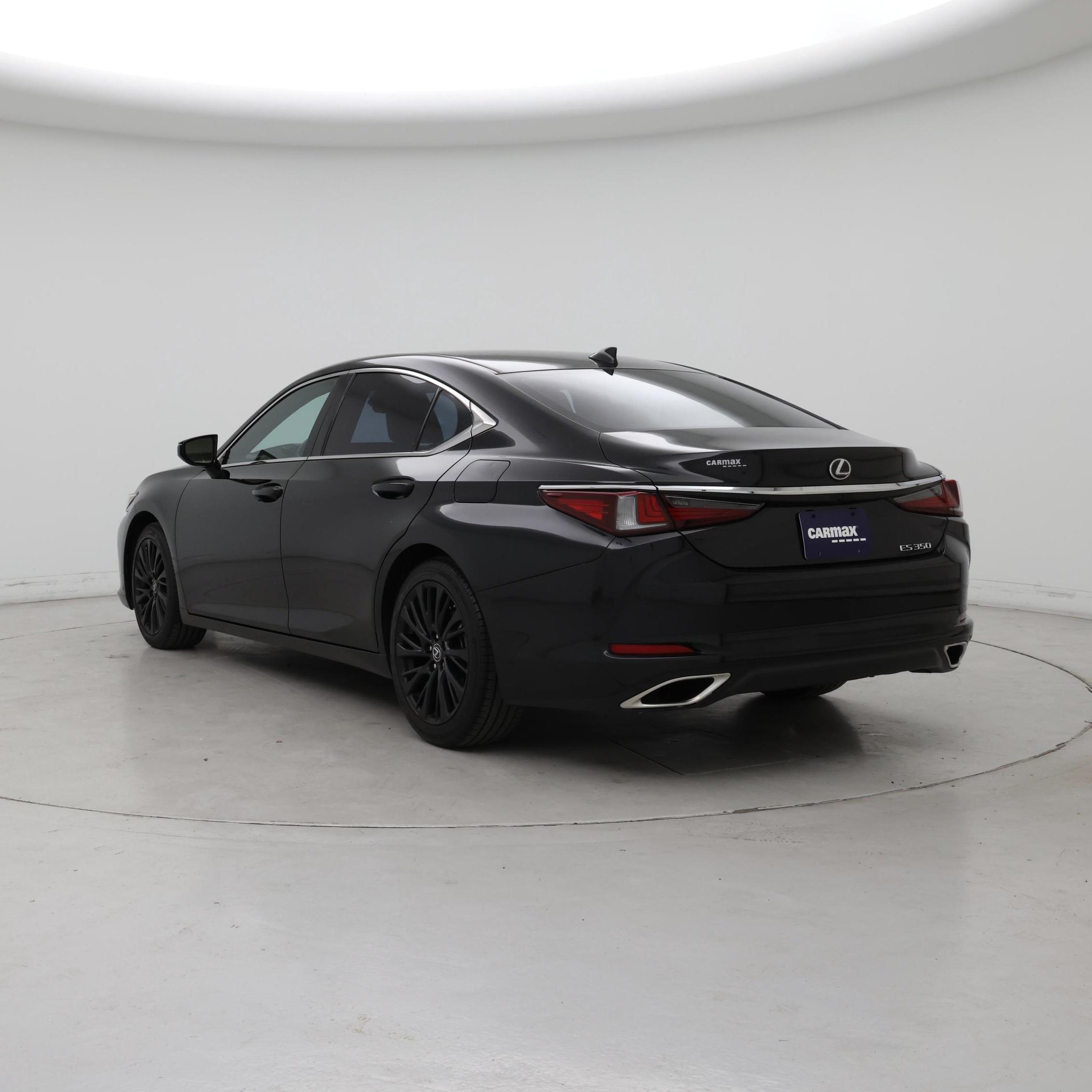 Thumbnail: 2023 Lexus ES - 2