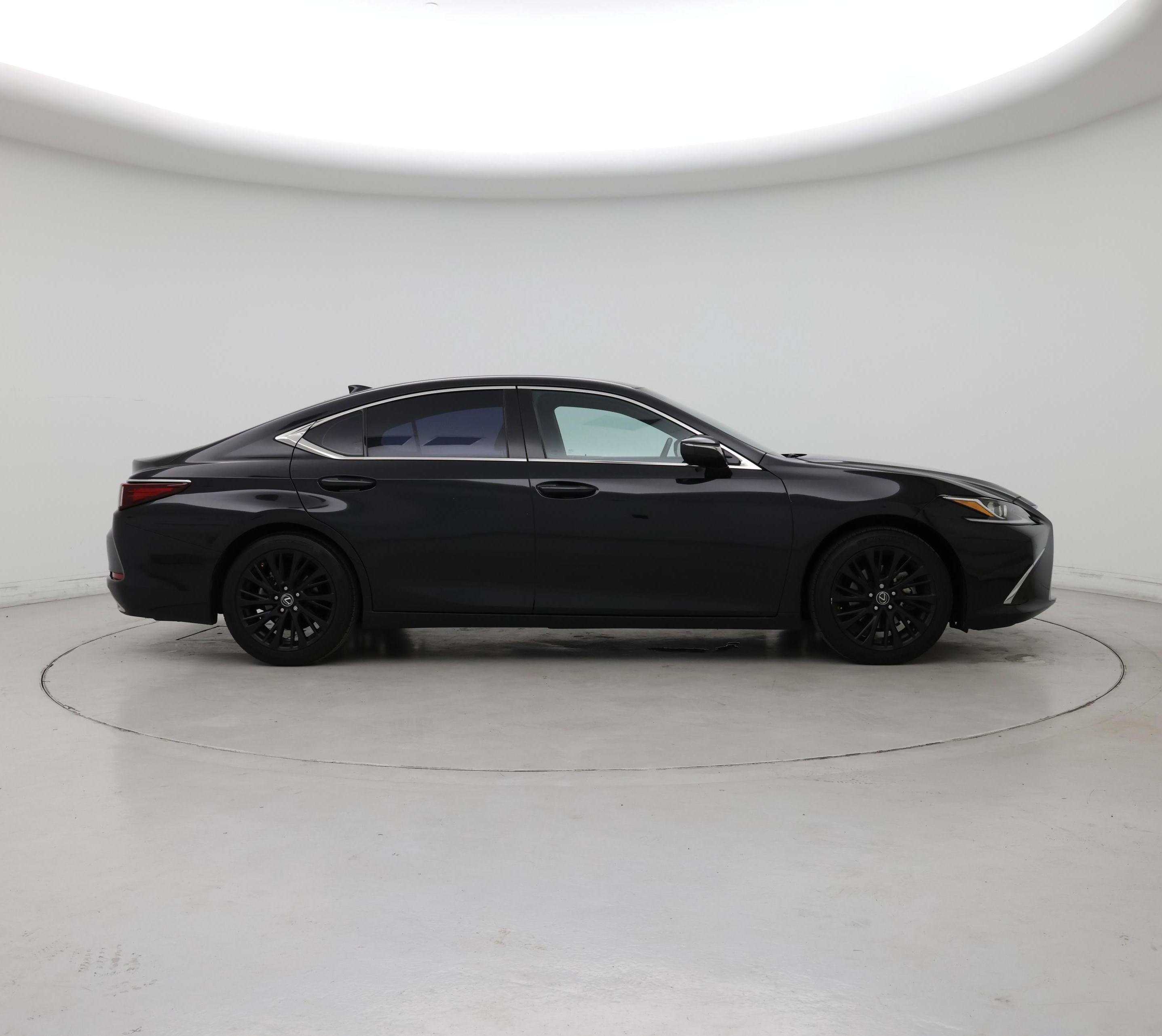Thumbnail: 2023 Lexus ES - 7