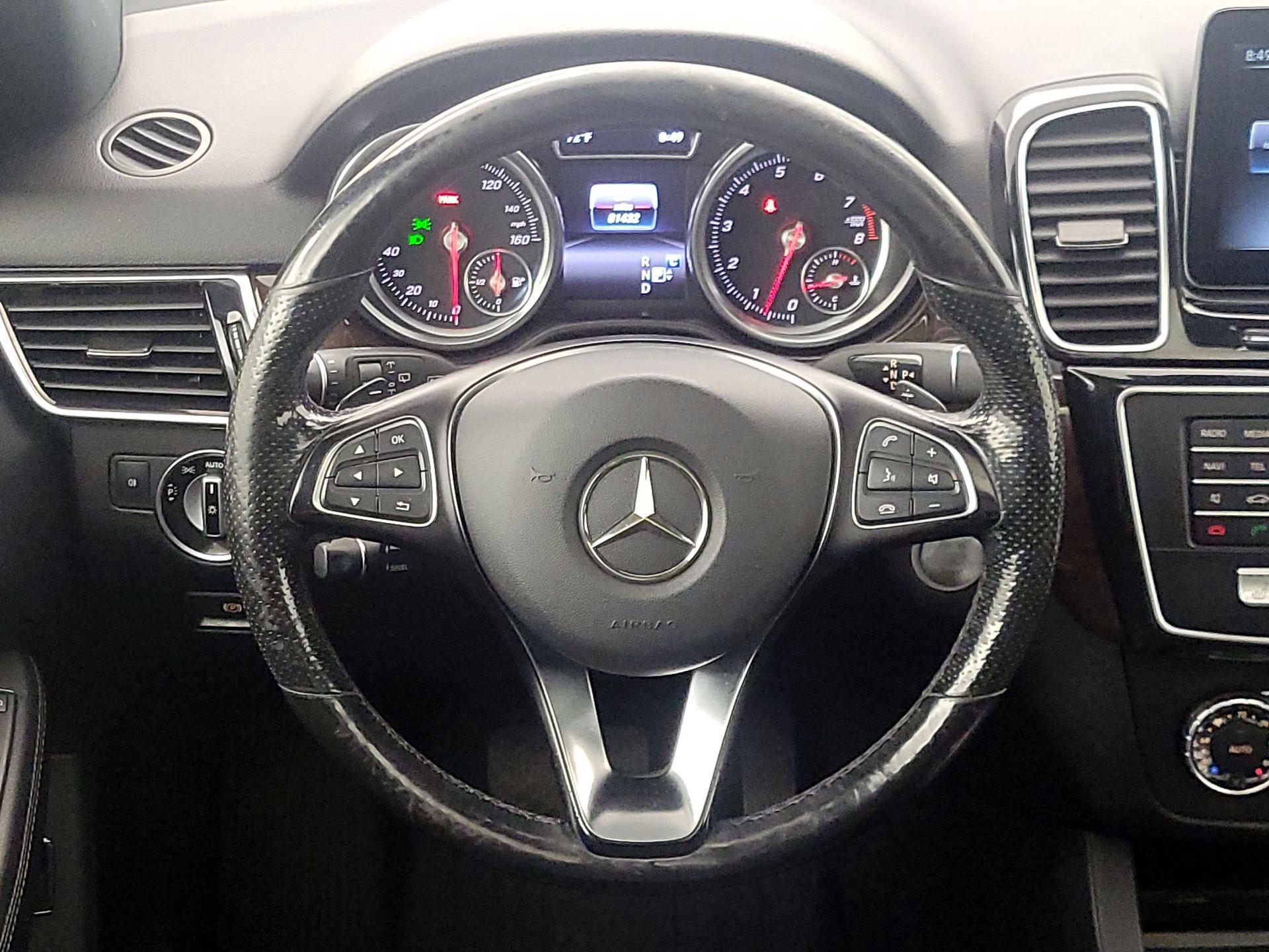 Thumbnail: 2017 Mercedes-Benz GLE - 10
