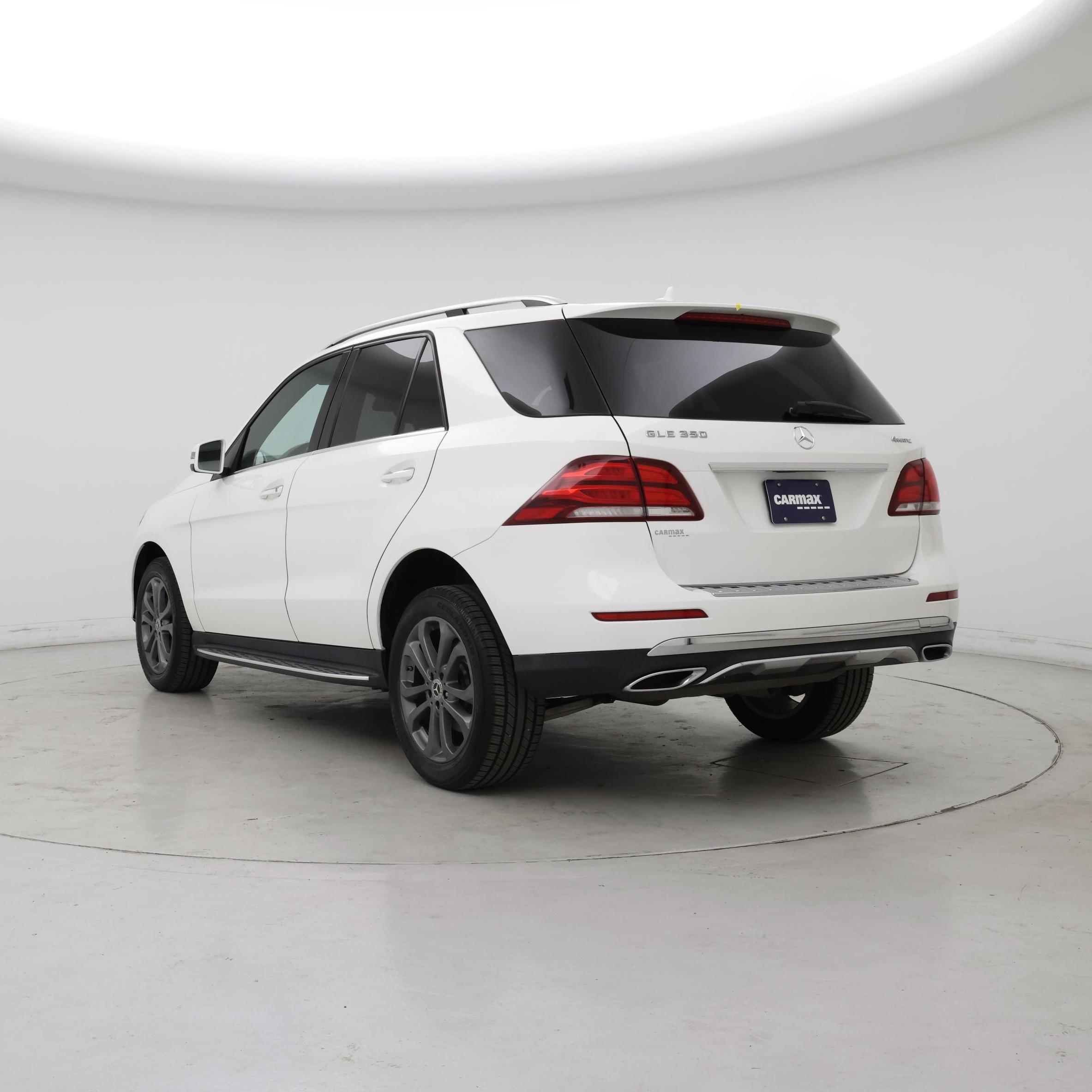 Thumbnail: 2017 Mercedes-Benz GLE - 2