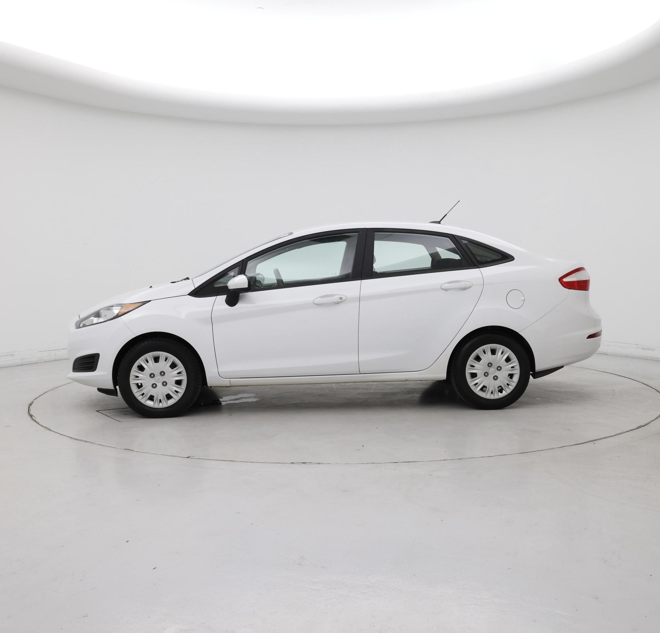 Thumbnail: 2018 Ford Fiesta - 3