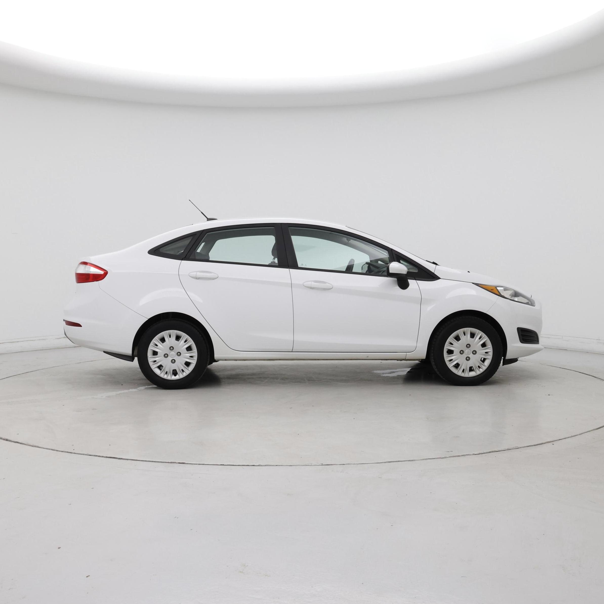 Thumbnail: 2018 Ford Fiesta - 7