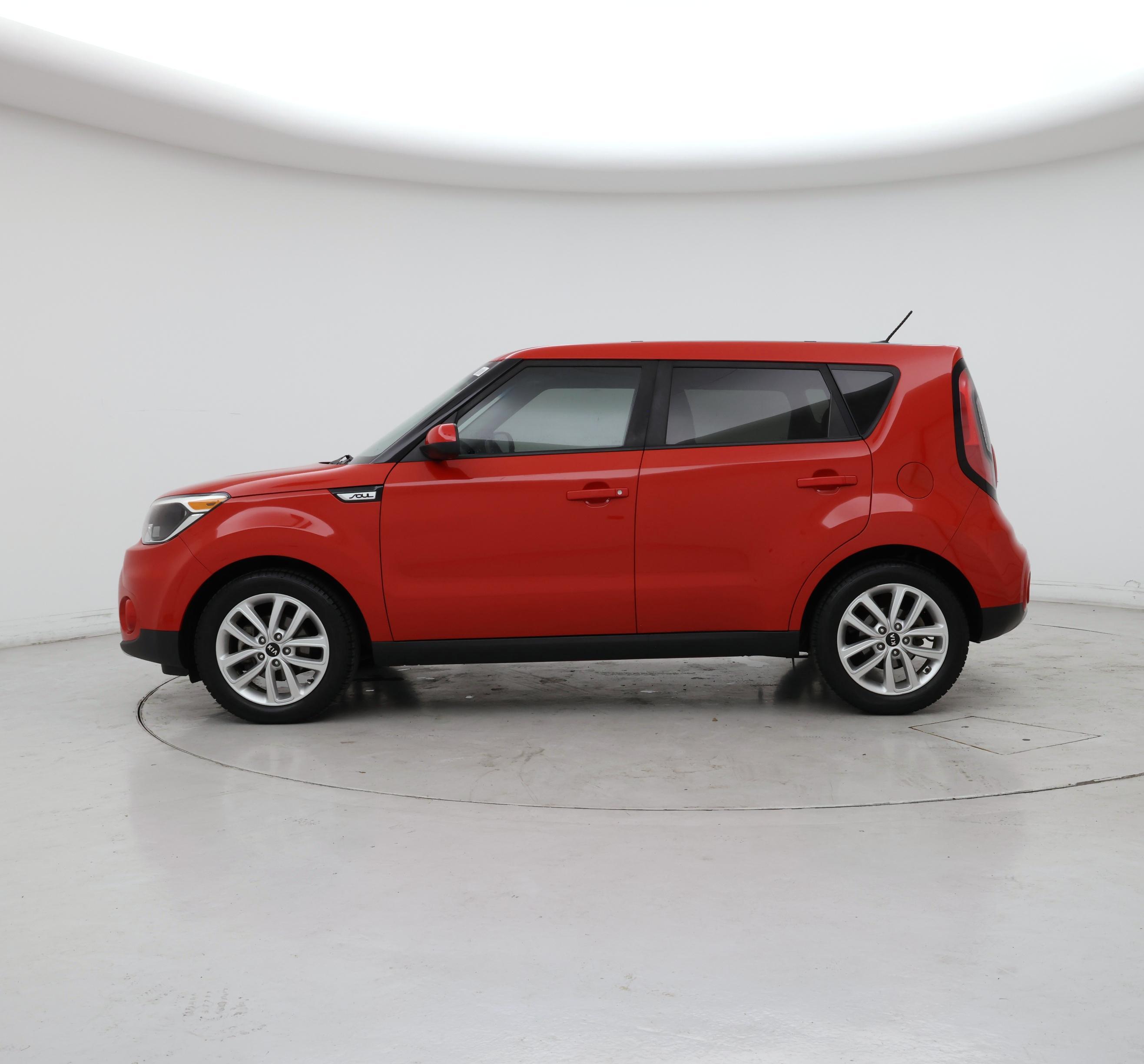 Thumbnail: 2018 Kia Soul - 3