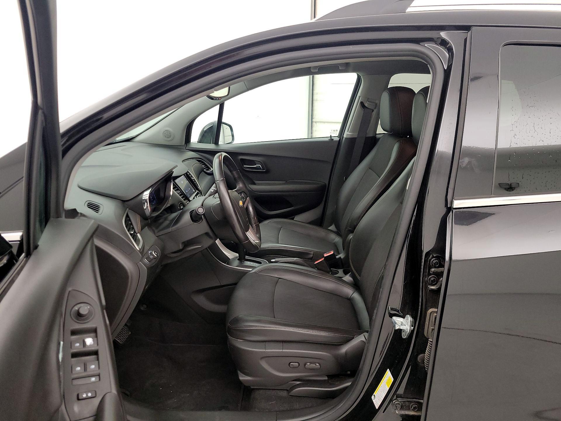 Thumbnail: 2020 Chevrolet Trax - 11