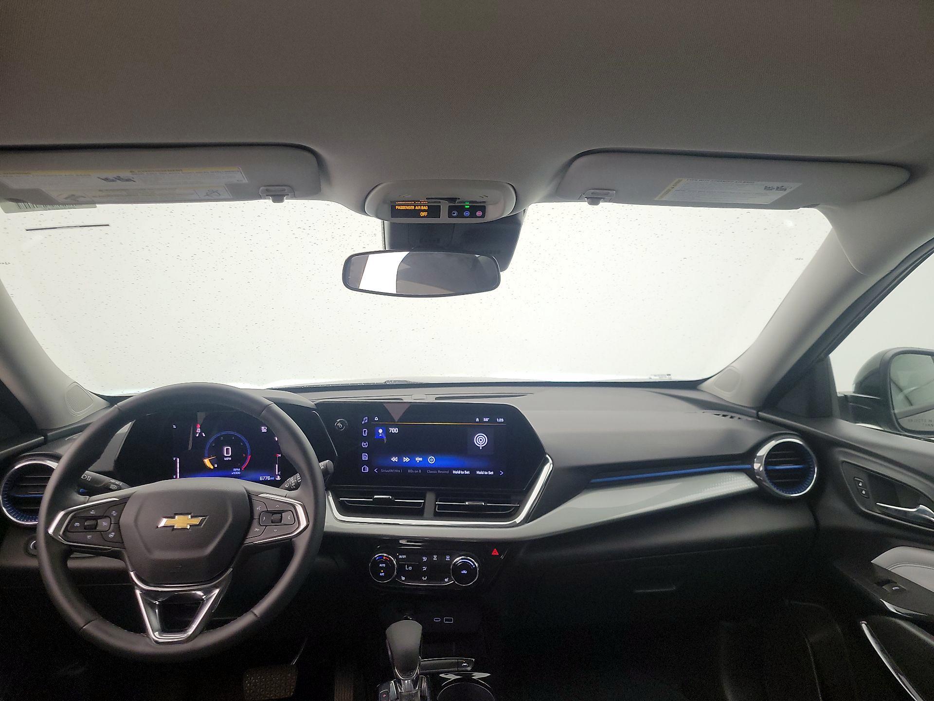 Thumbnail: 2025 Chevrolet Trax - 9