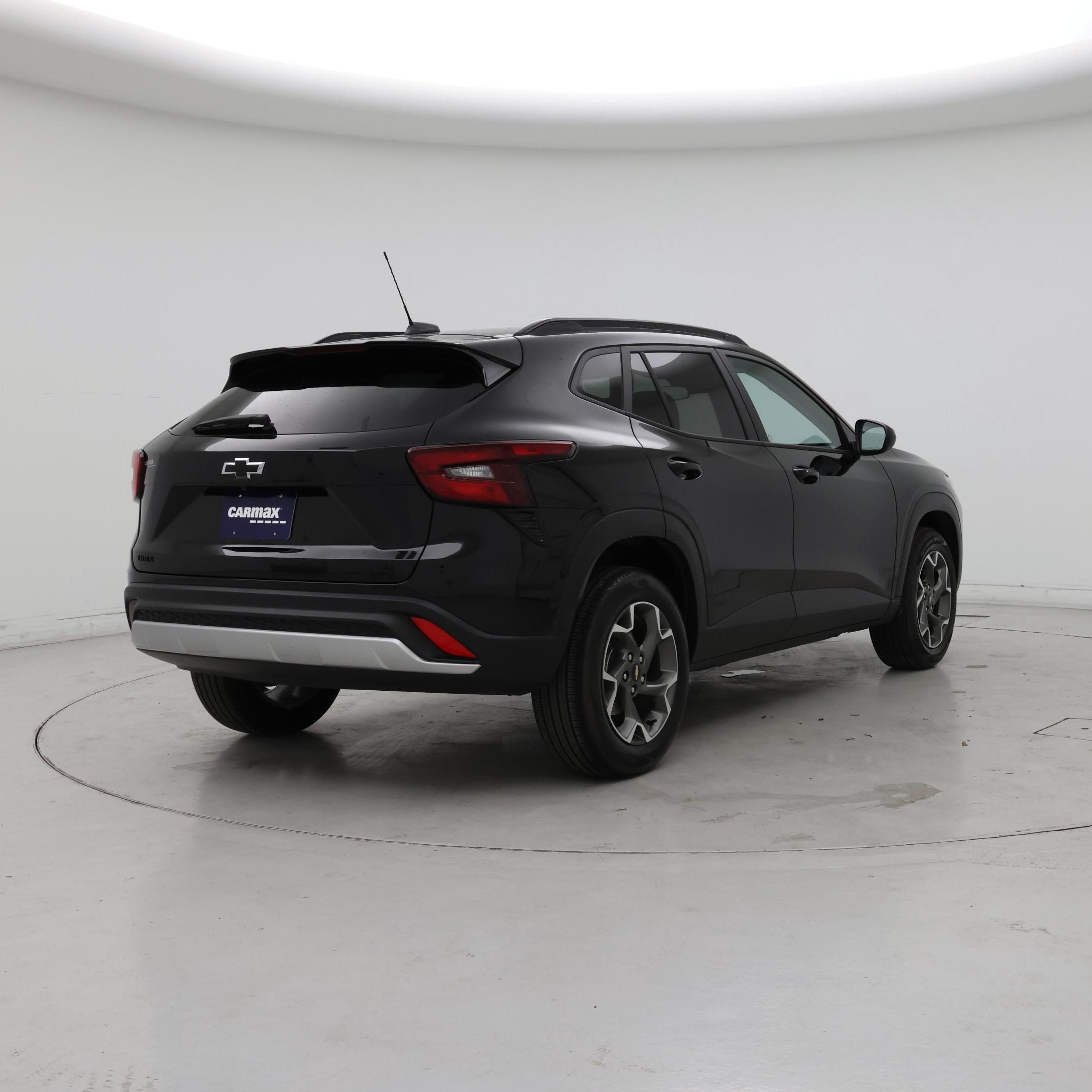 Thumbnail: 2025 Chevrolet Trax - 8