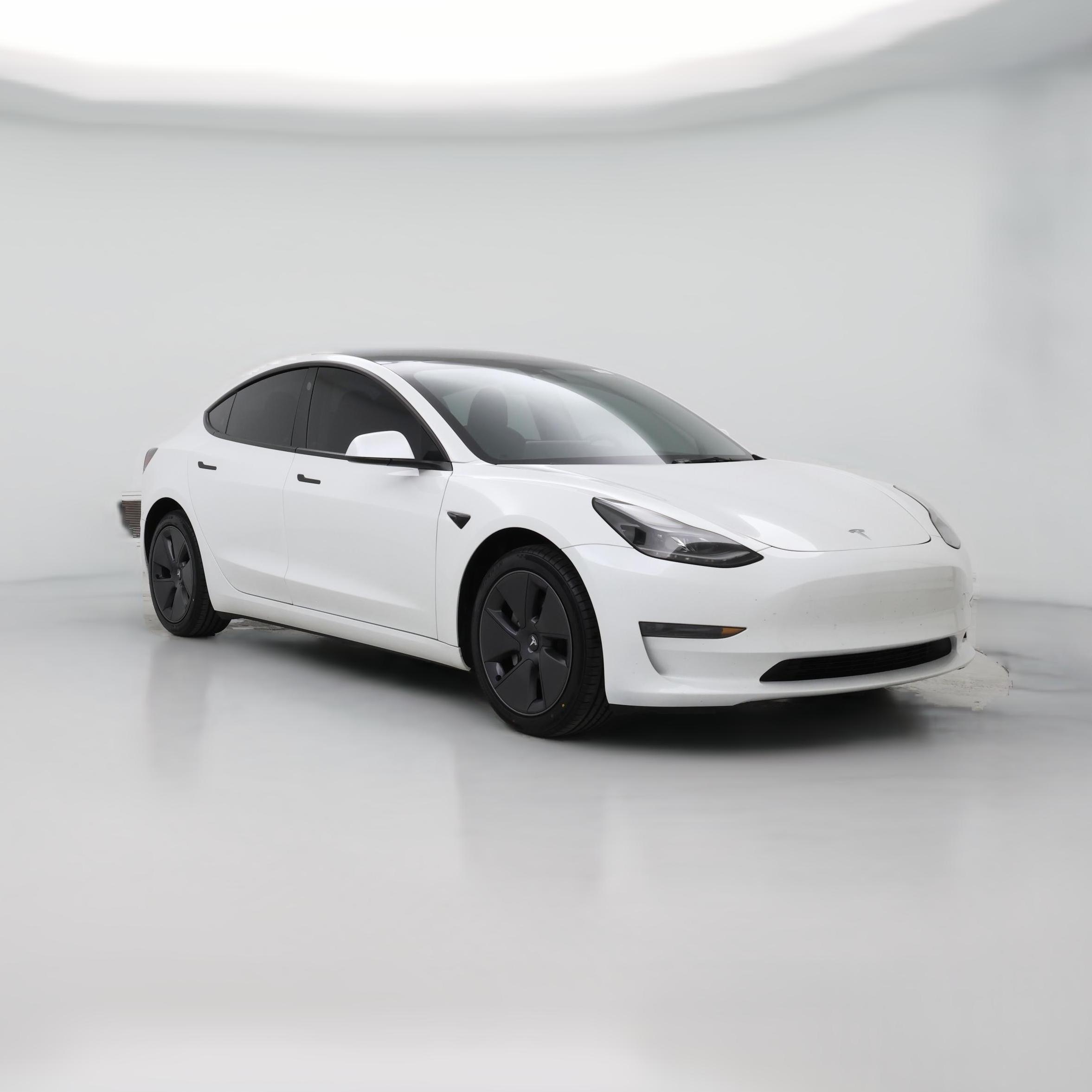 Thumbnail: 2023 Tesla Model 3 - 1