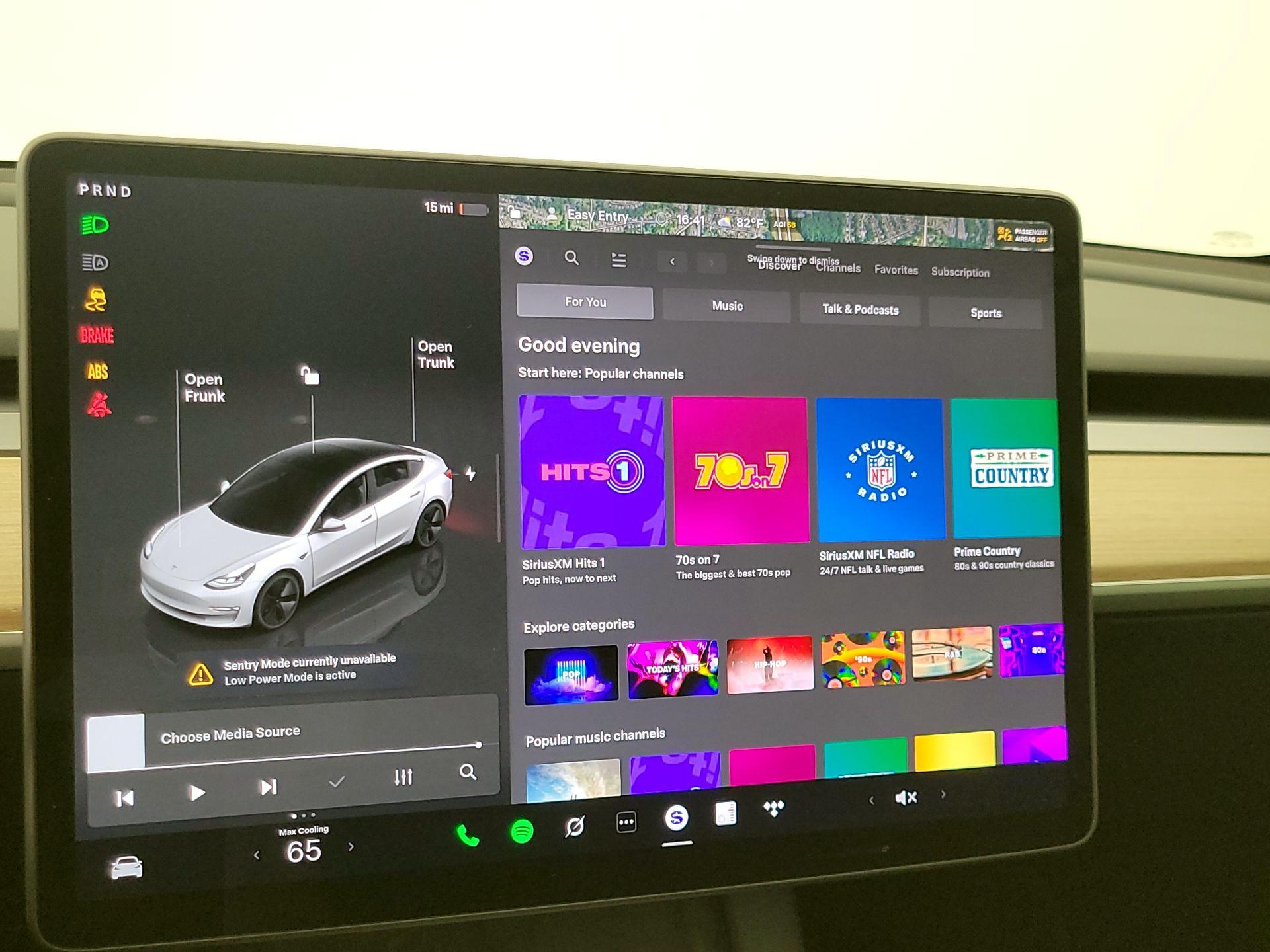 Thumbnail: 2023 Tesla Model 3 - 14