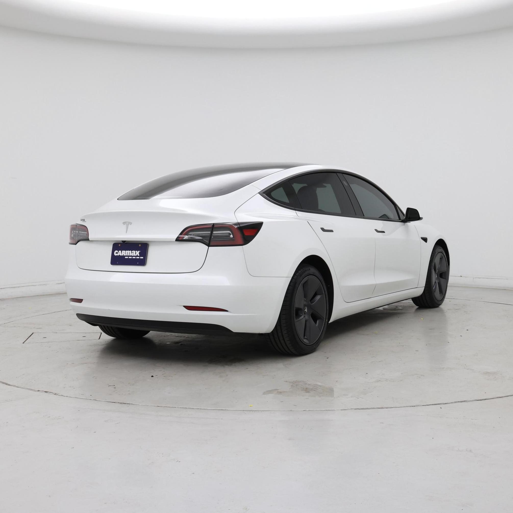 Thumbnail: 2023 Tesla Model 3 - 8