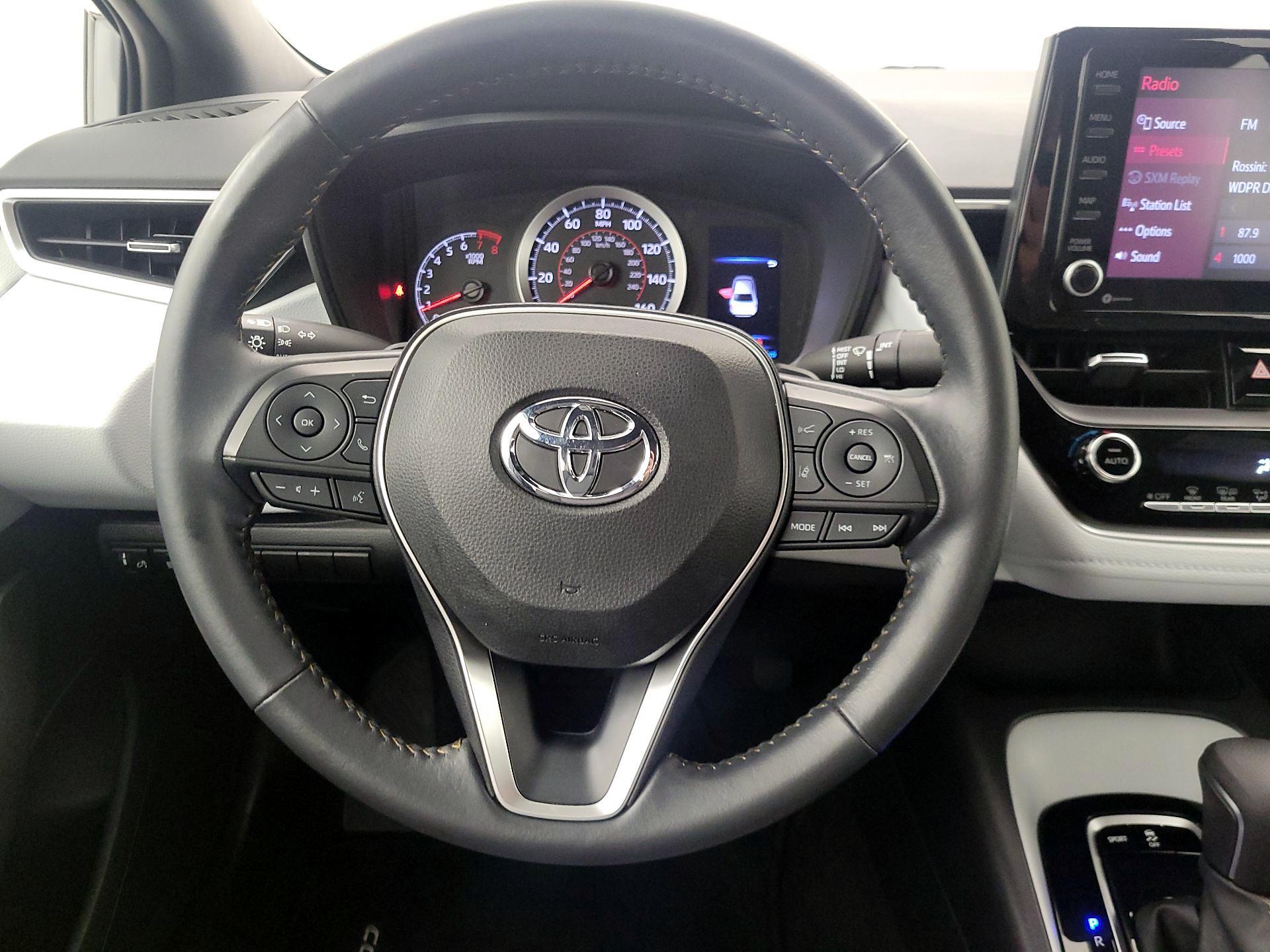 Thumbnail: 2022 Toyota Corolla - 10