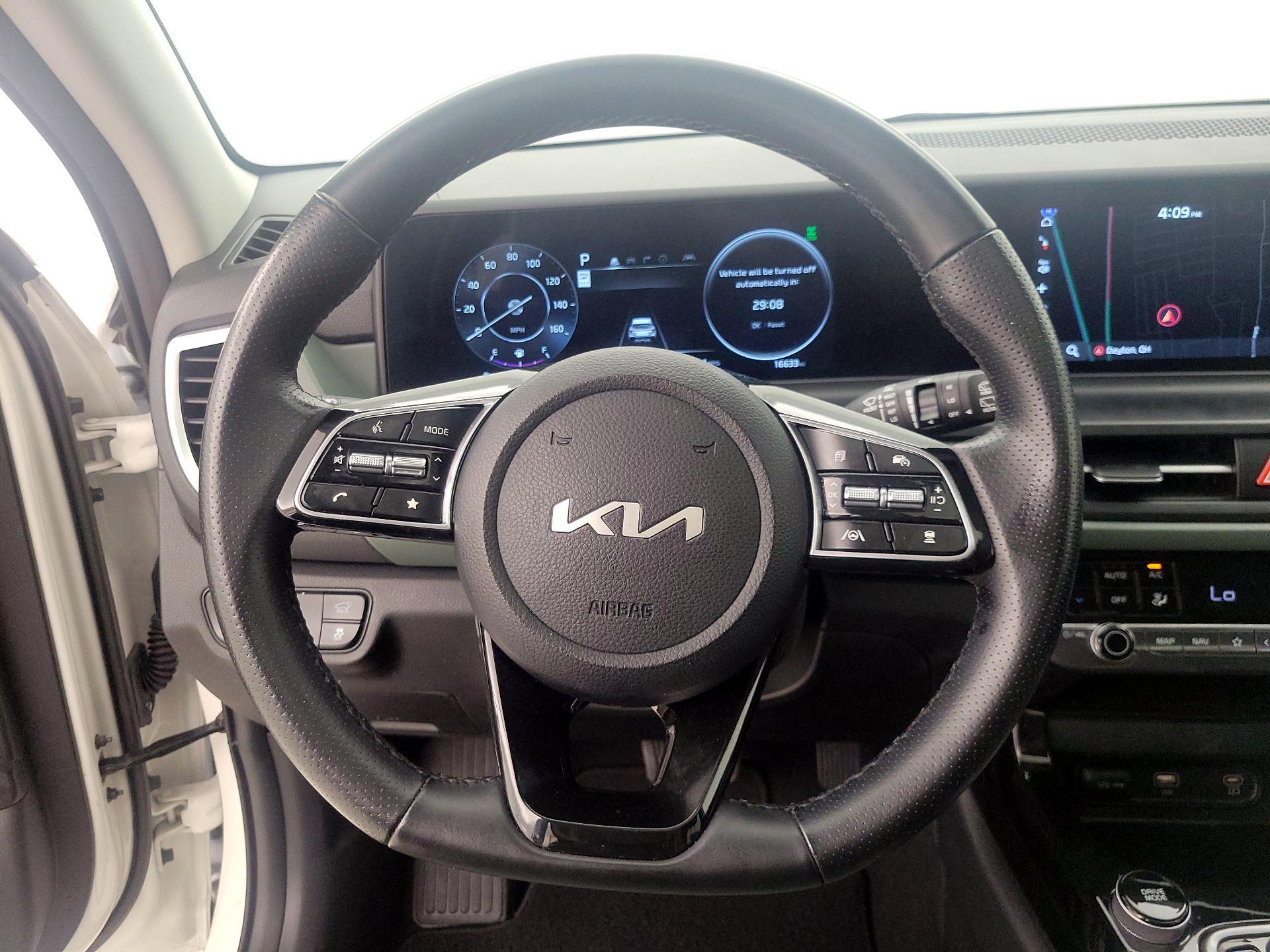 Thumbnail: 2024 Kia Seltos - 10