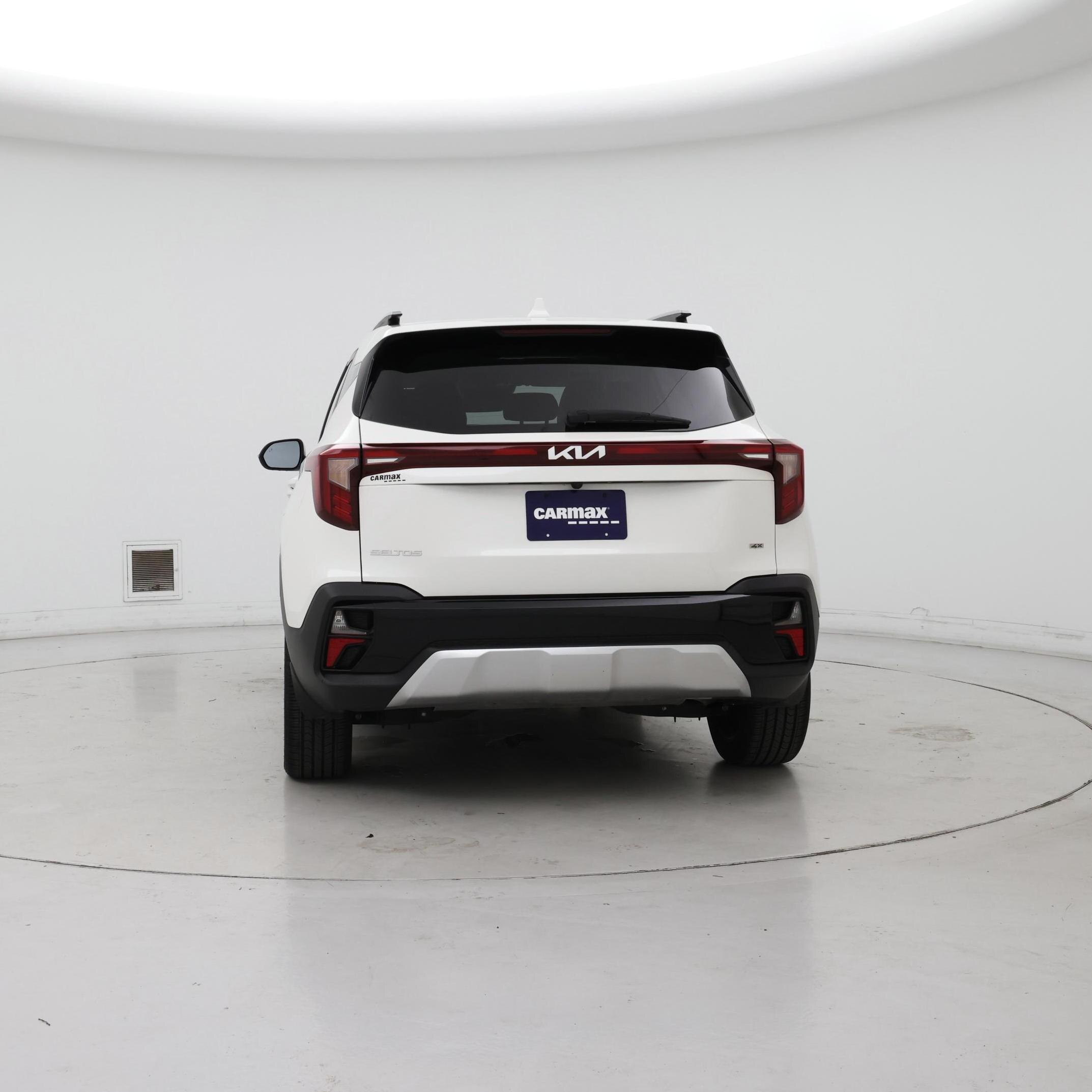 Thumbnail: 2024 Kia Seltos - 6