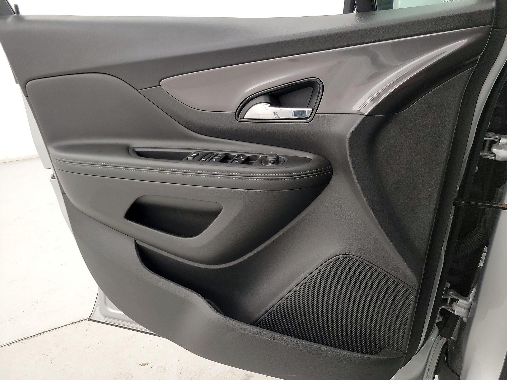 Thumbnail: 2020 Buick Encore - 12
