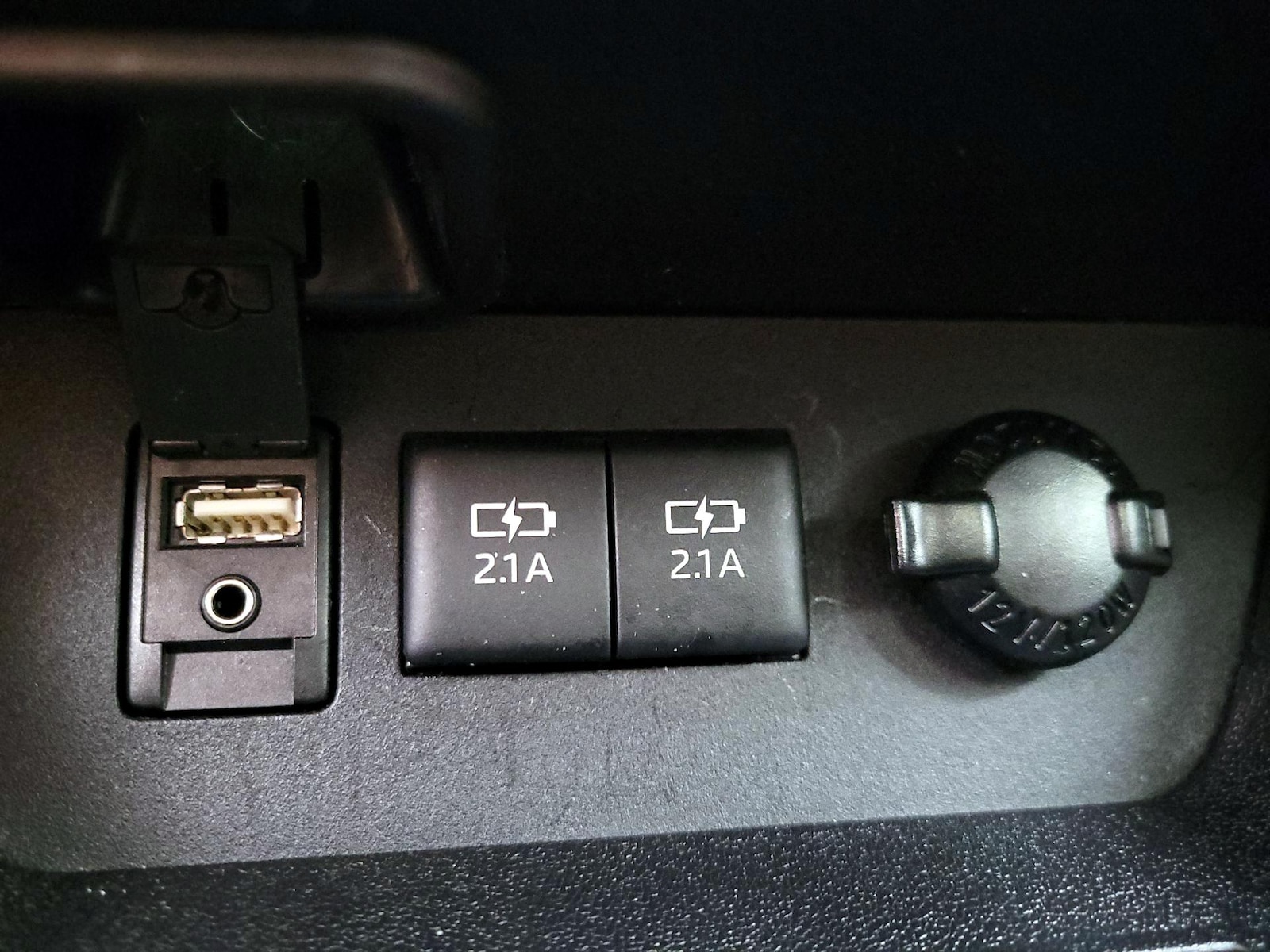 2018 Toyota Highlander Limited Platinum - Photo 19