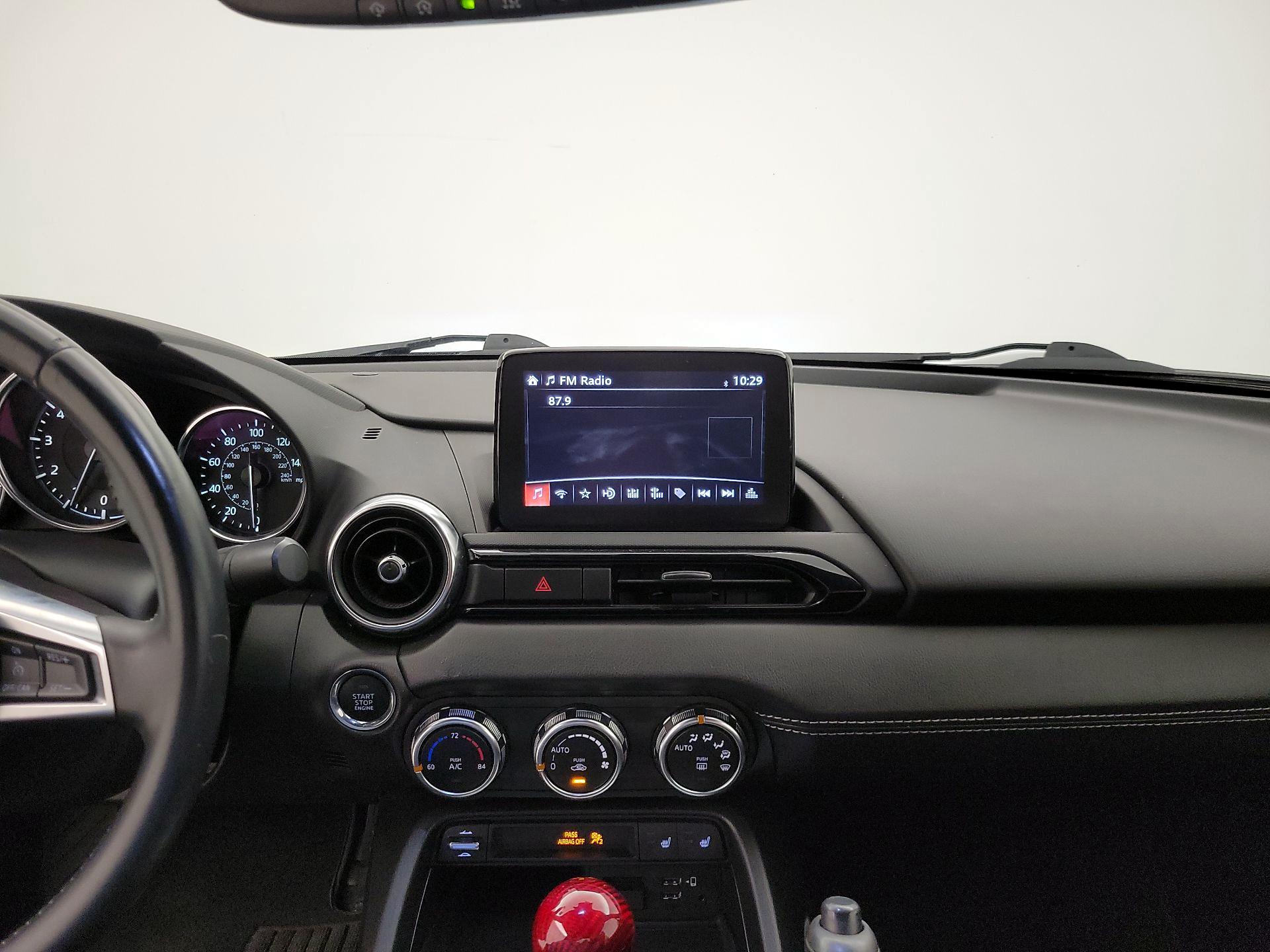 Thumbnail: 2021 Mazda MX-5 Miata - 9