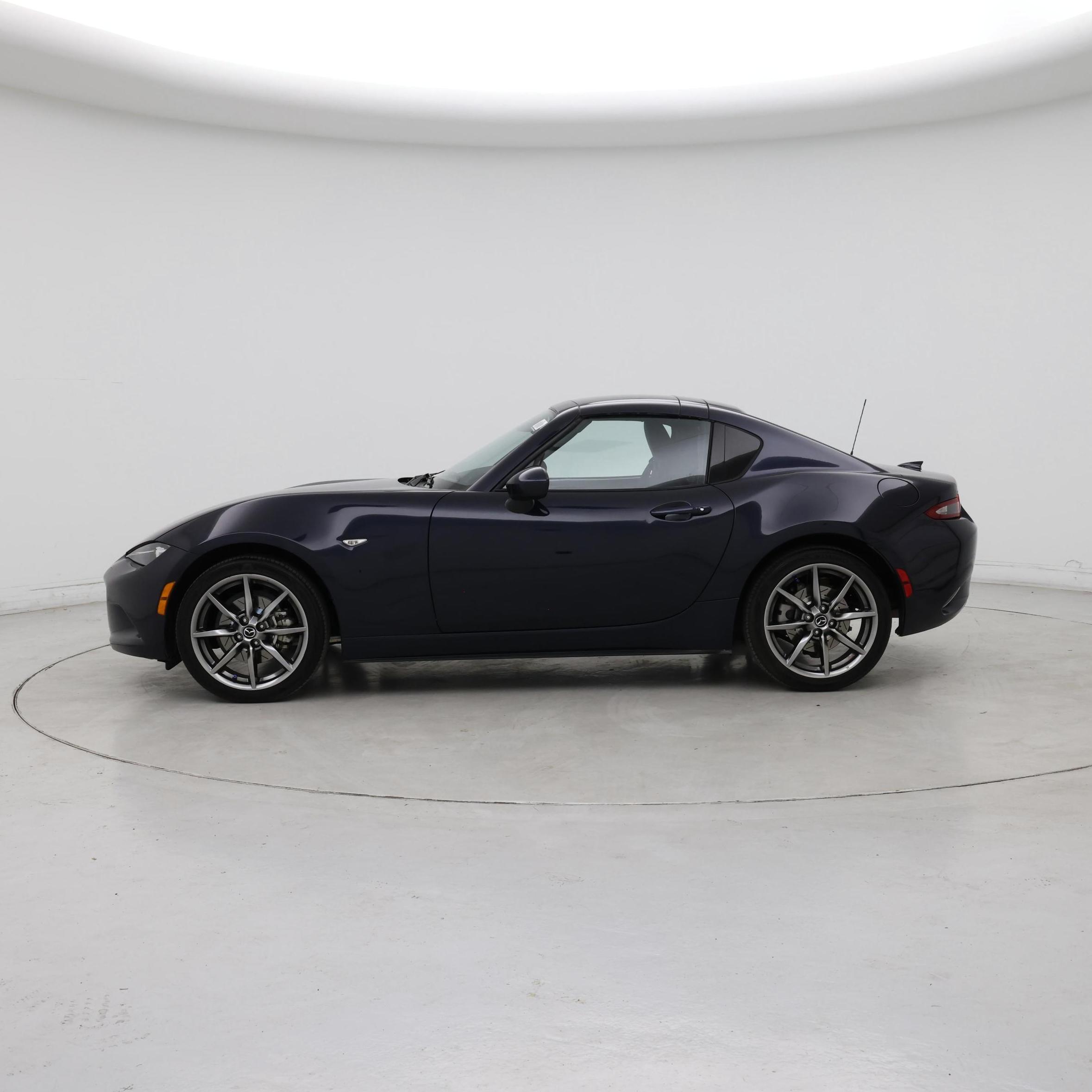 Thumbnail: 2021 Mazda MX-5 Miata - 3