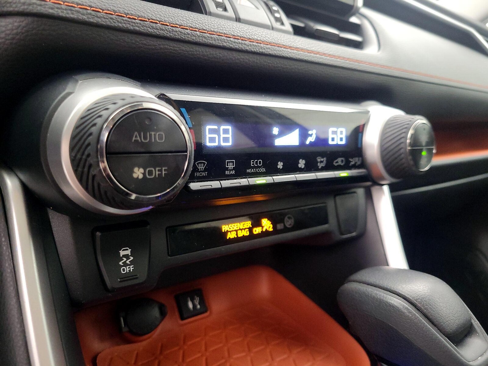 2019 Toyota RAV4 Adventure - Photo 17