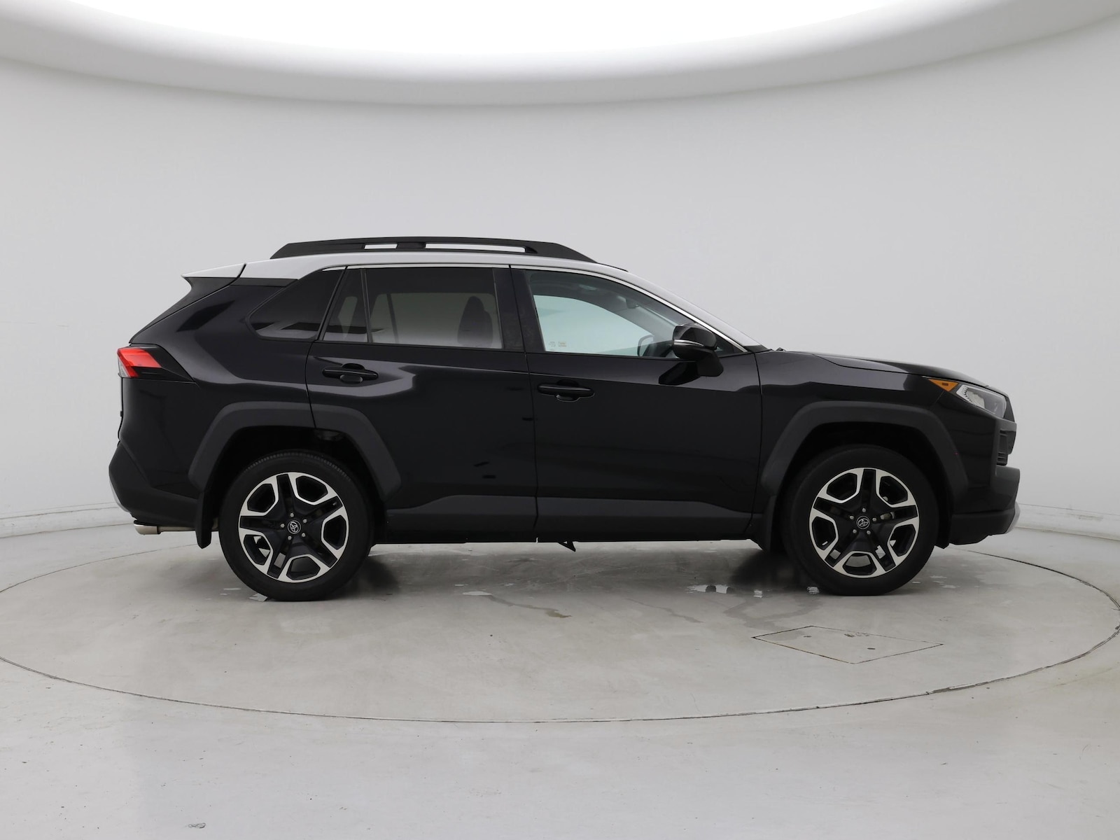 2019 Toyota RAV4 Adventure - Photo 8
