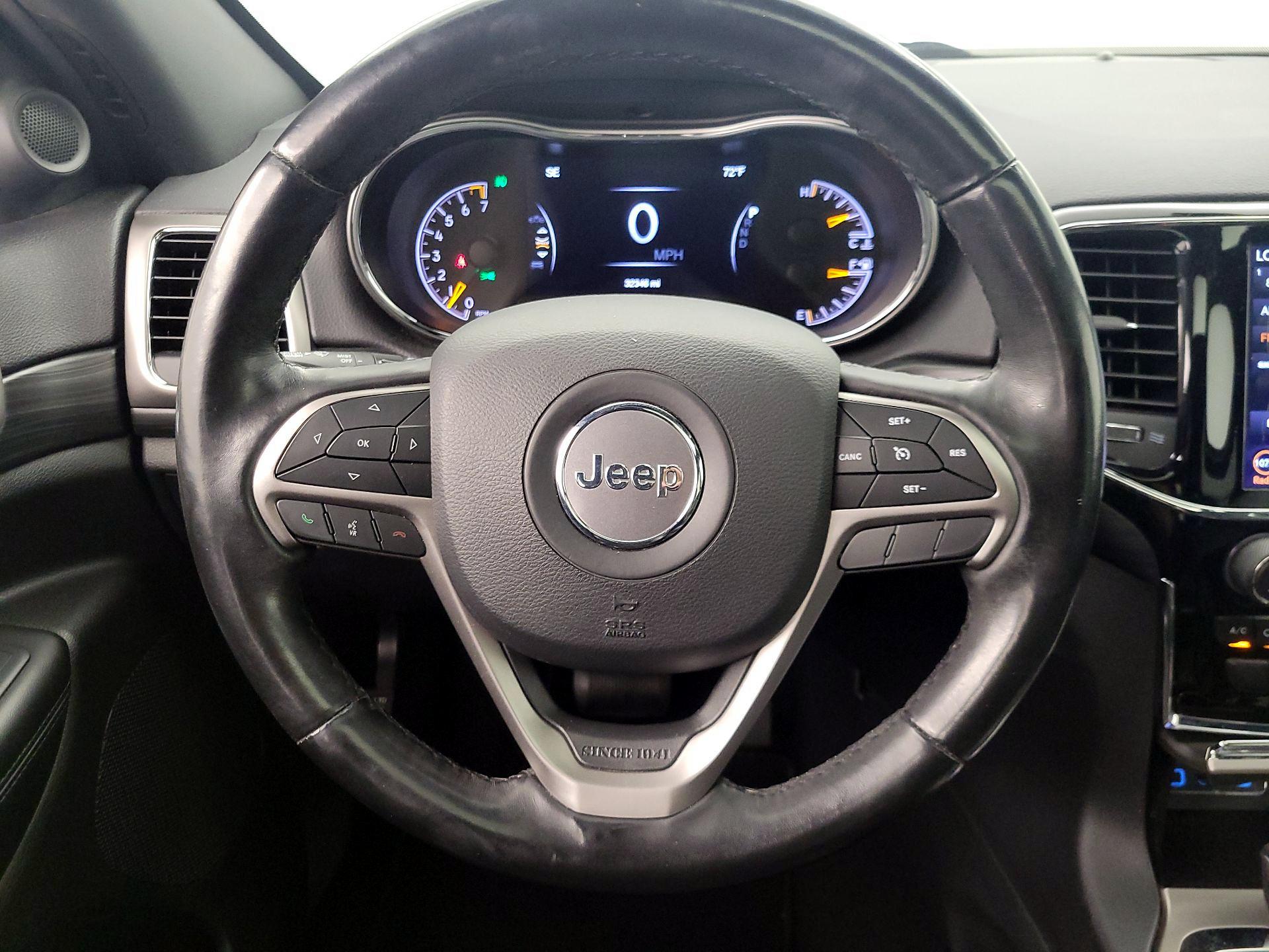 Thumbnail: 2019 Jeep Grand Cherokee - 10