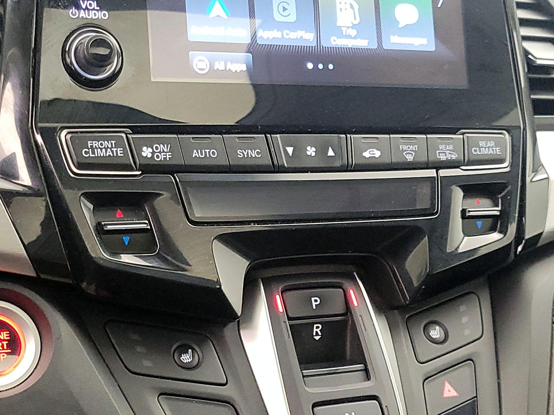 Thumbnail: 2019 Honda Odyssey - 16