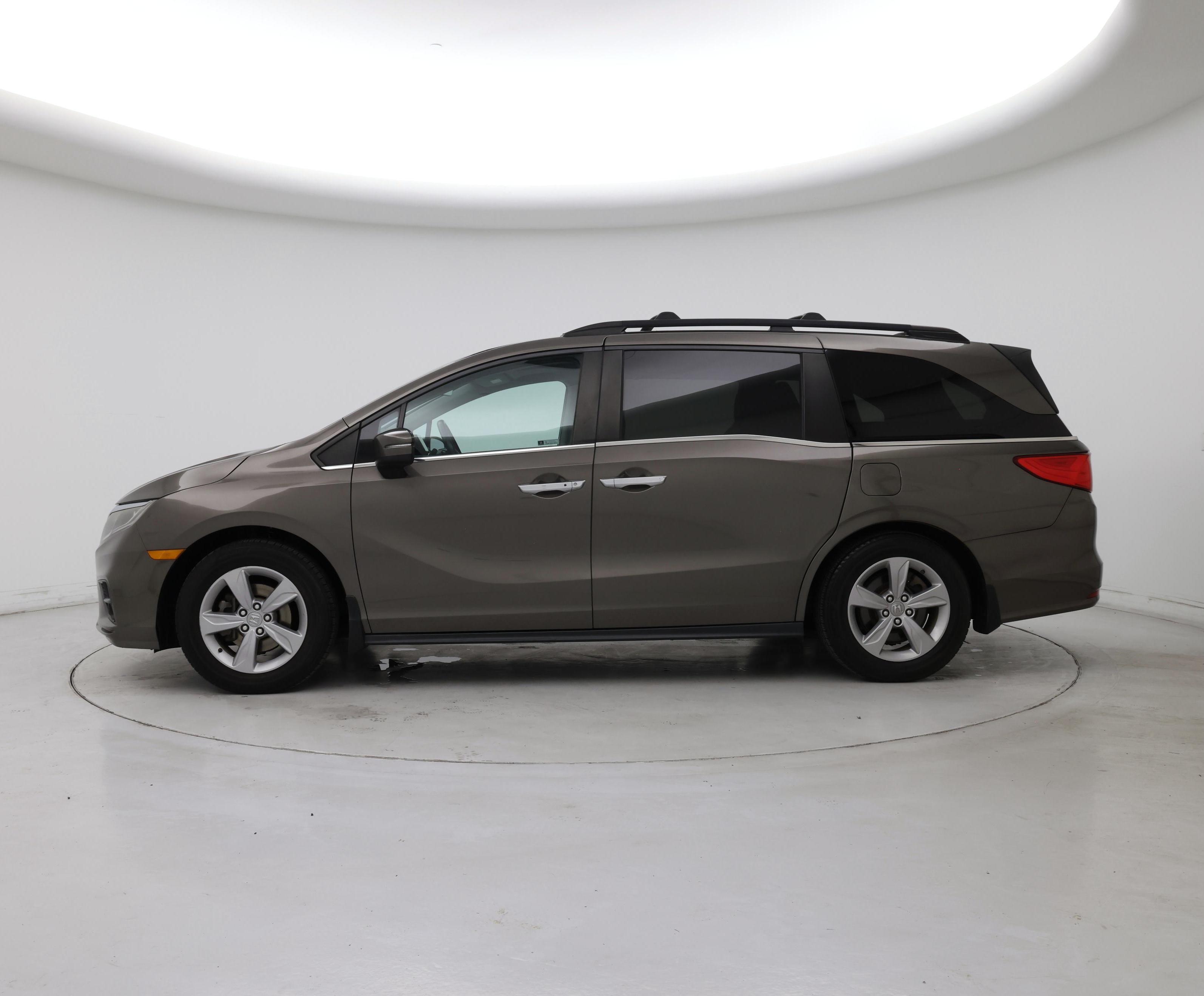 Thumbnail: 2019 Honda Odyssey - 3
