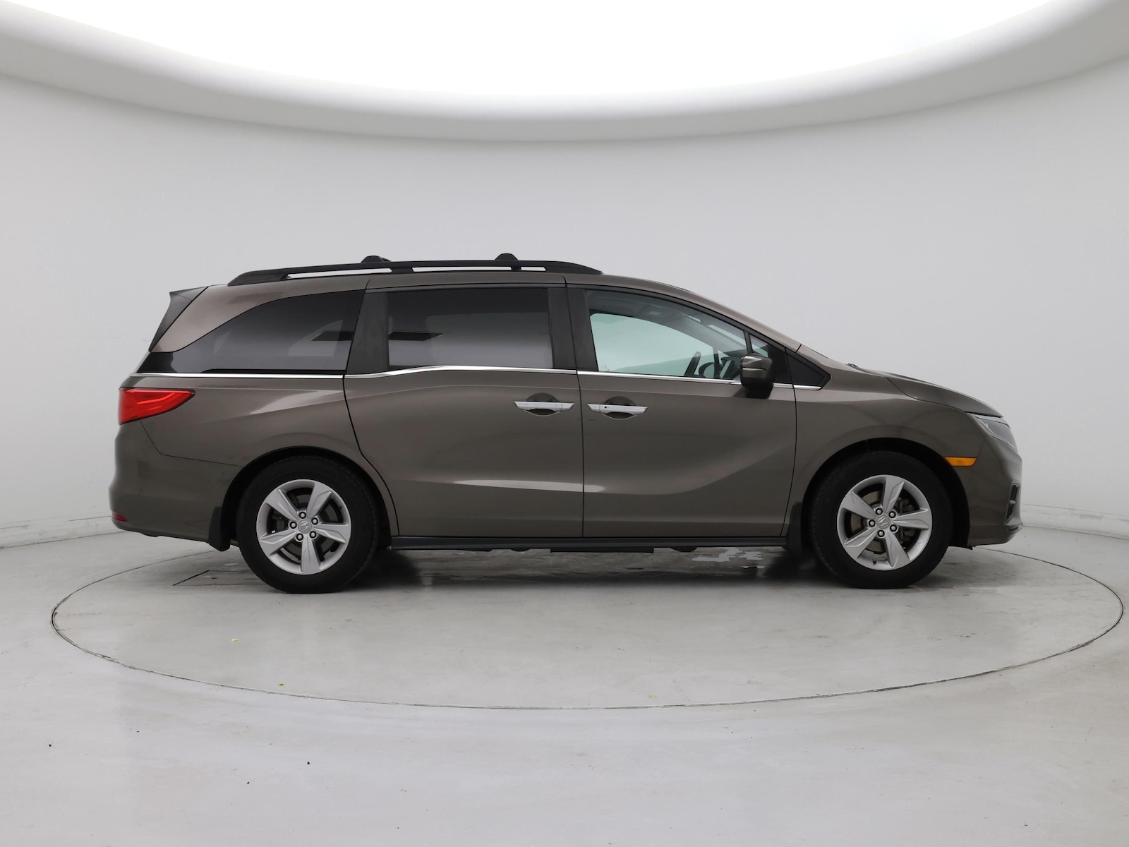 2019 Honda Odyssey EX-L - Photo 8
