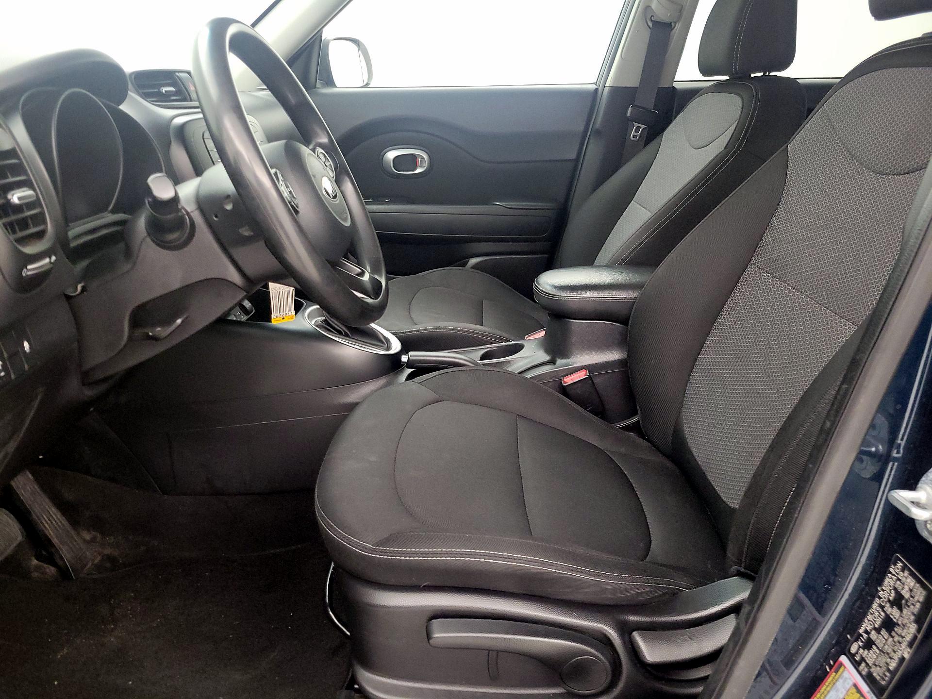 Thumbnail: 2017 Kia Soul - 11