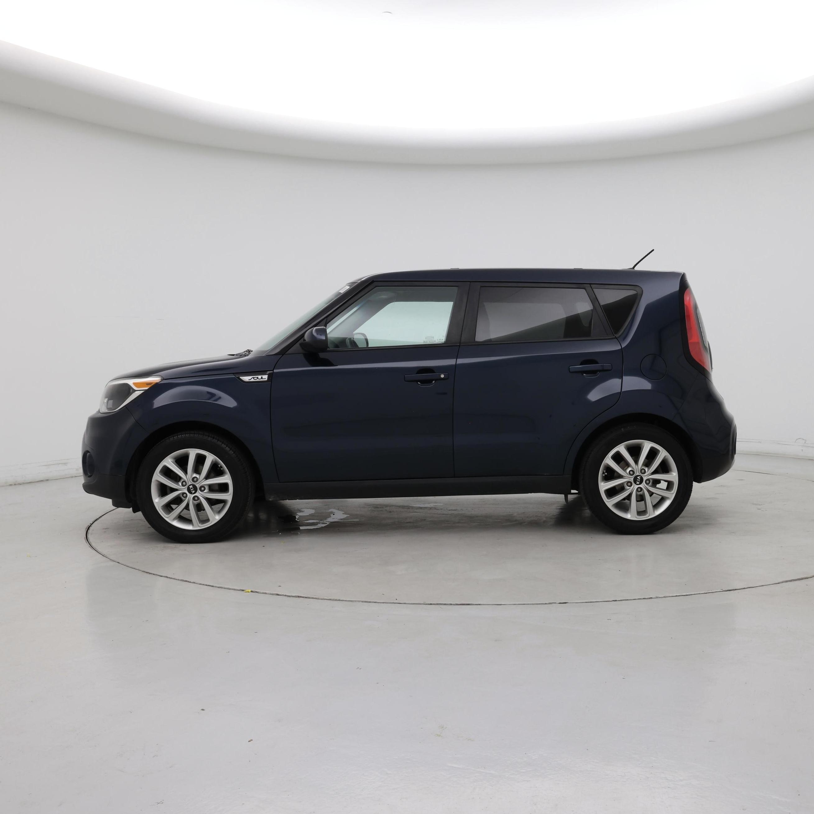 Thumbnail: 2017 Kia Soul - 3