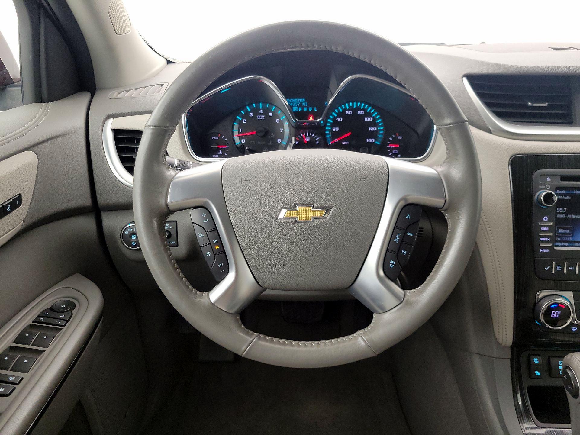 Thumbnail: 2017 Chevrolet Traverse - 10