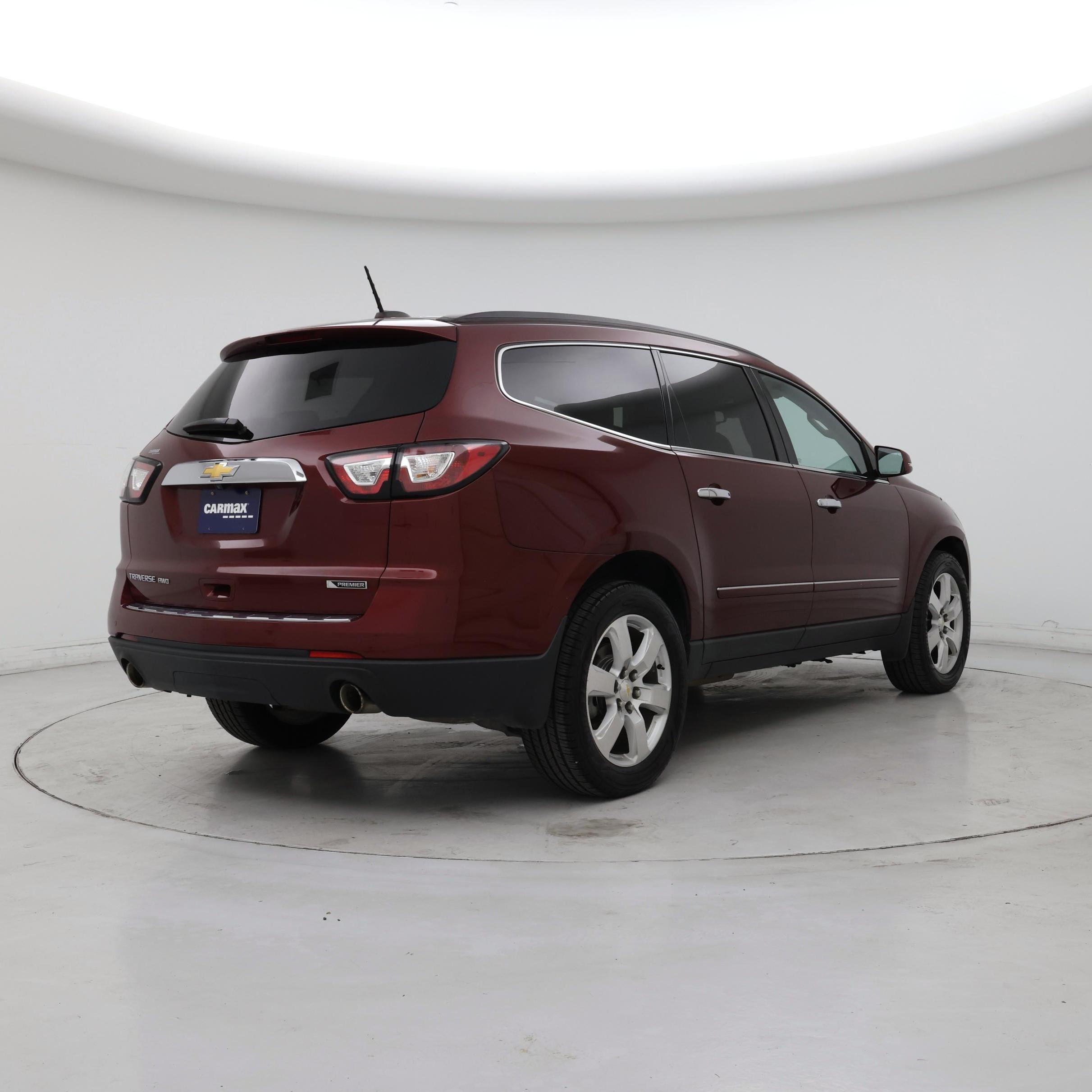 Thumbnail: 2017 Chevrolet Traverse - 8