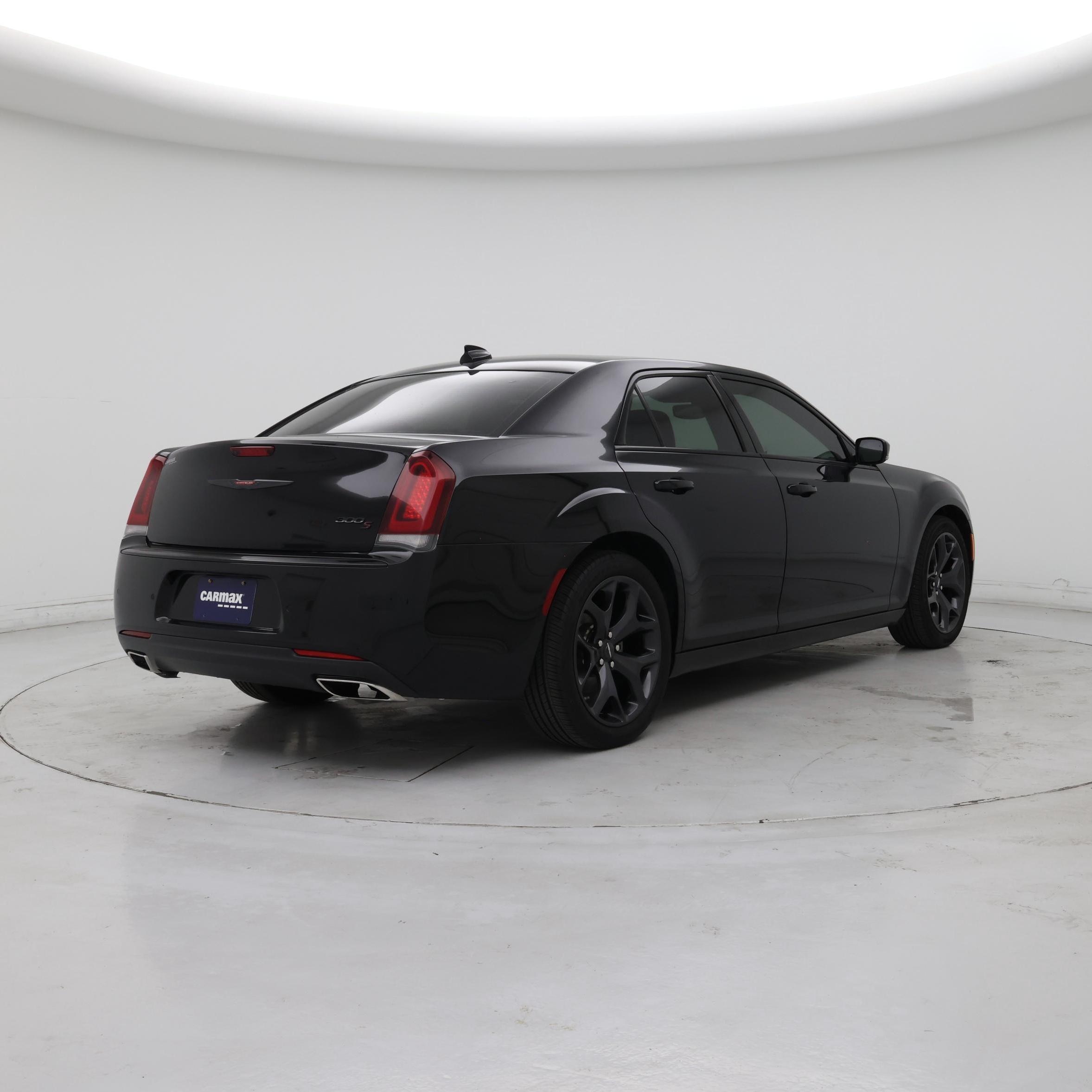 Thumbnail: 2023 Chrysler 300 - 8