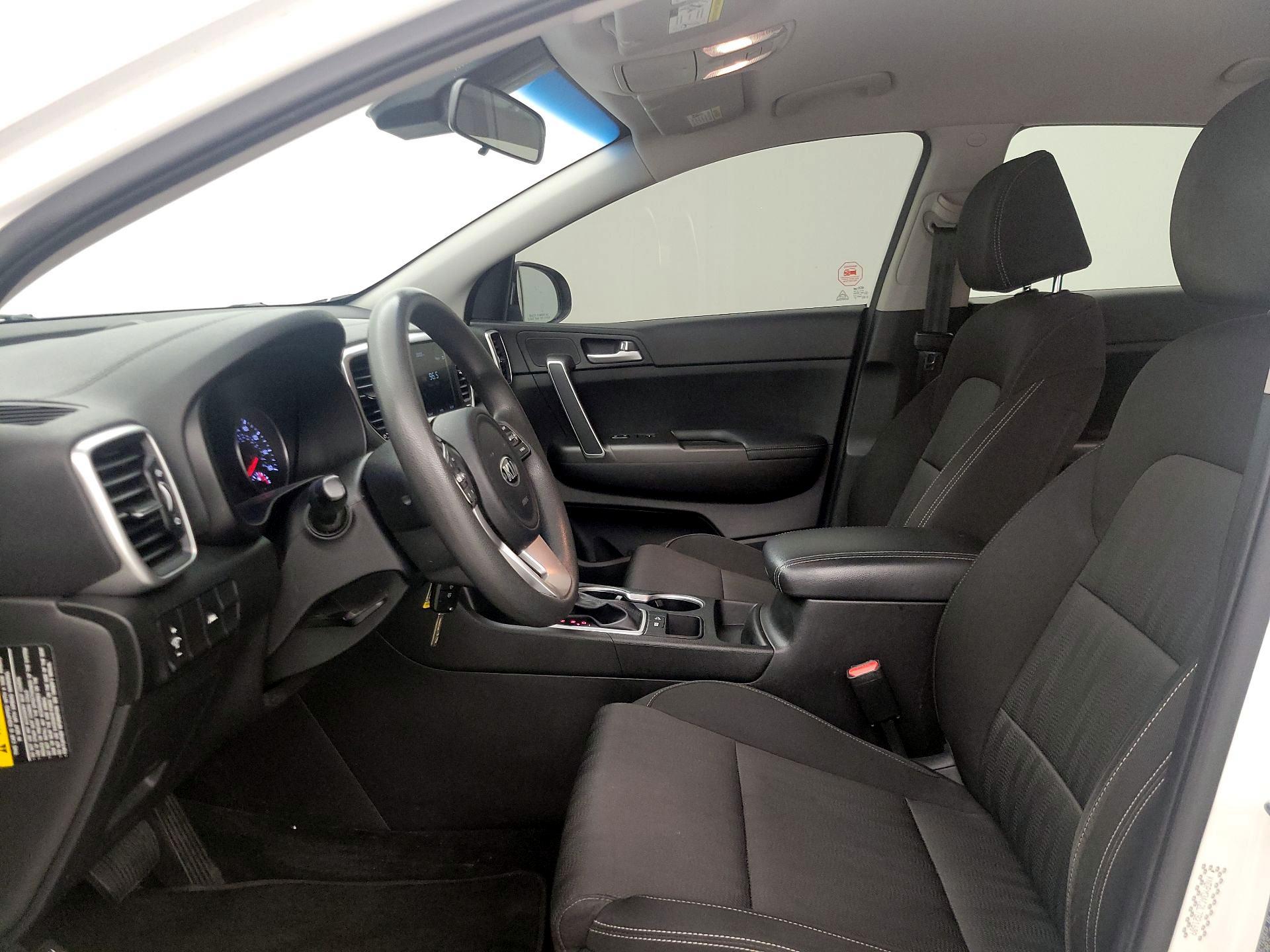 Thumbnail: 2020 Kia Sportage - 11